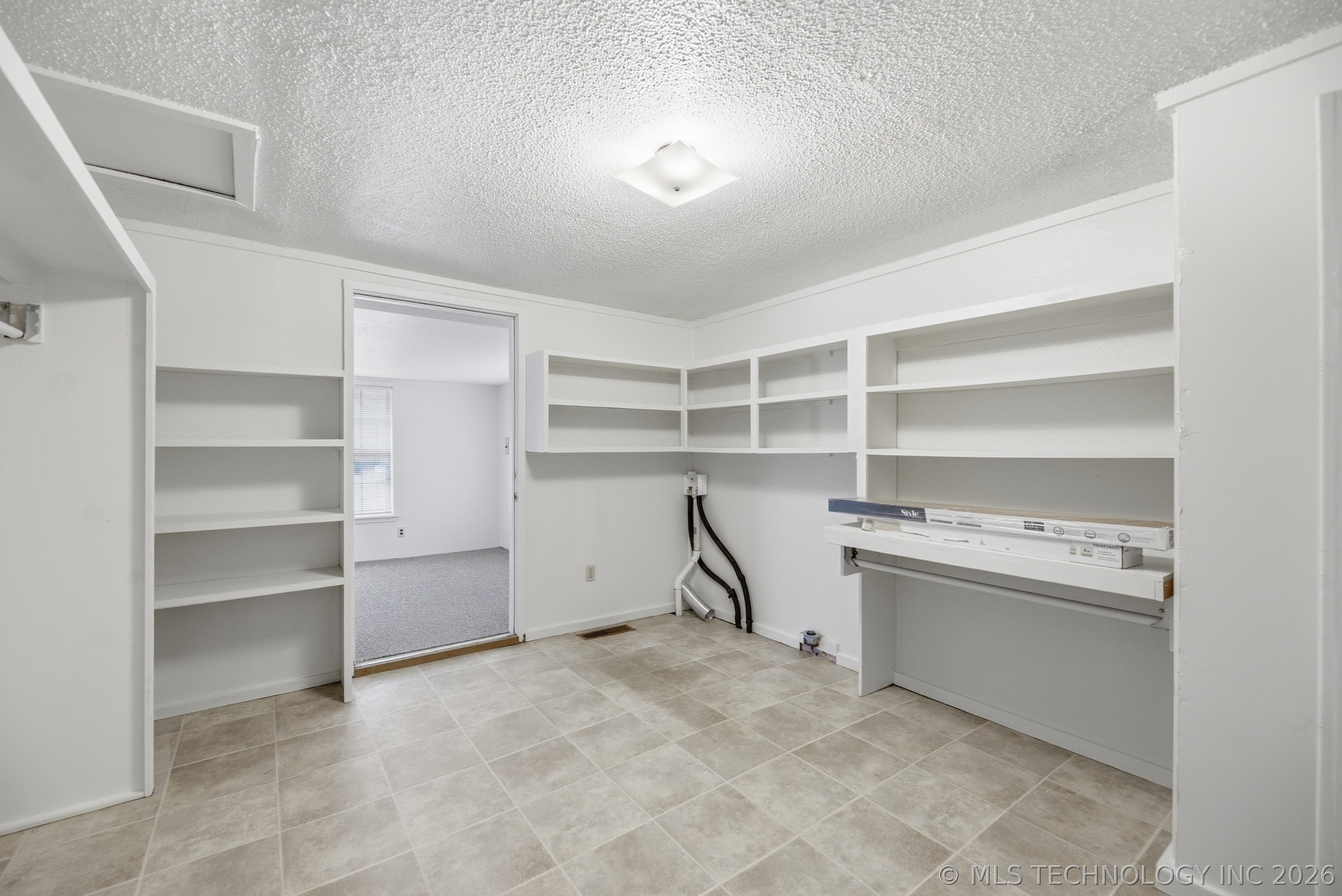 139 S Beech Street Property Photo 20
