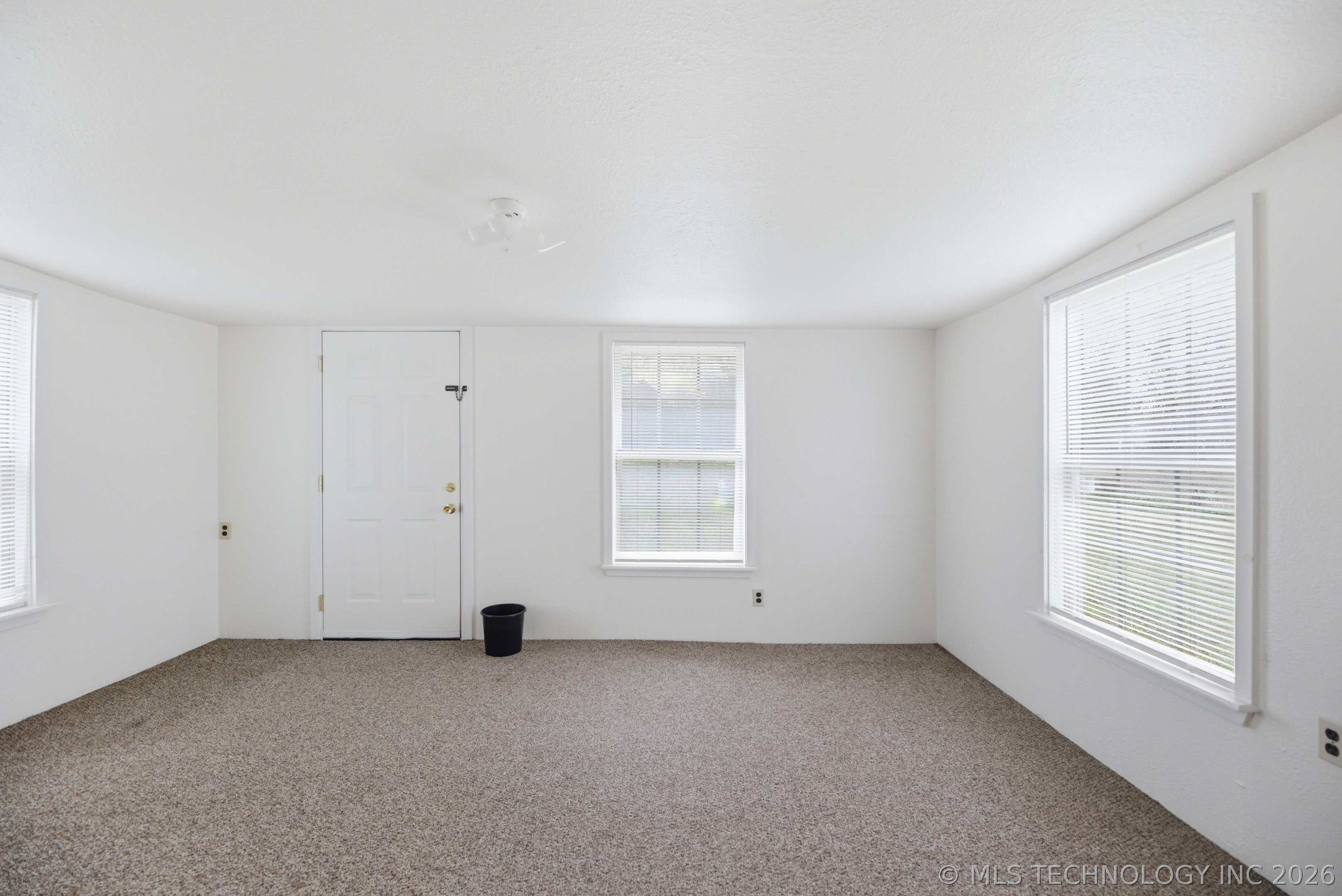 139 S Beech Street Property Photo 22