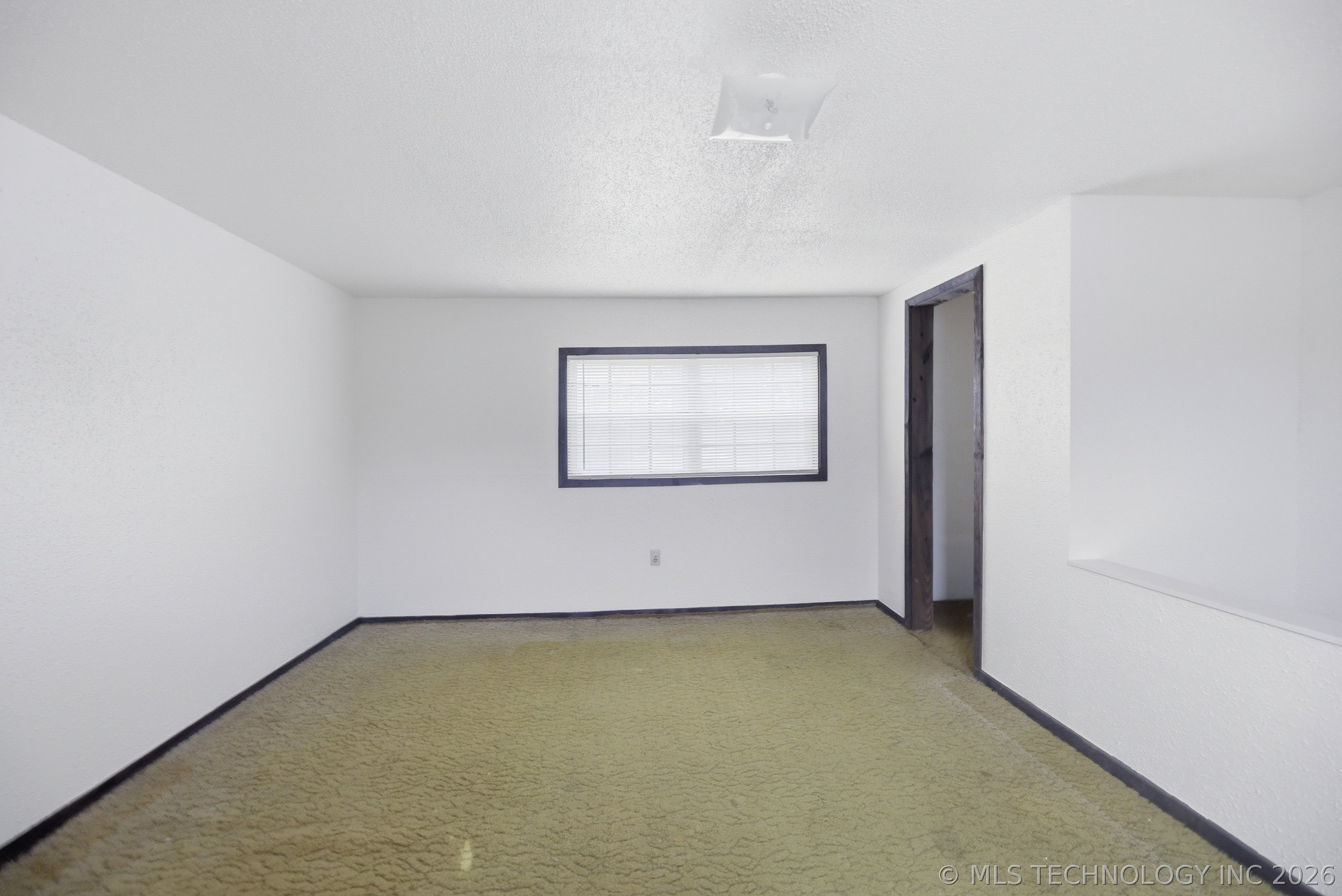 139 S Beech Street Property Photo 24