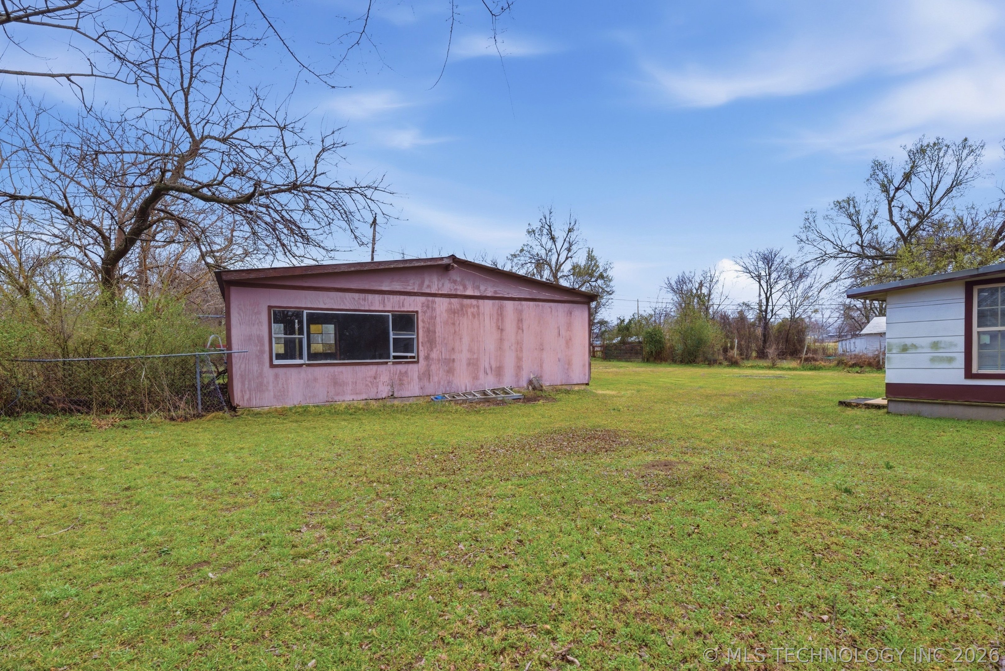 139 S Beech Street Property Photo 25