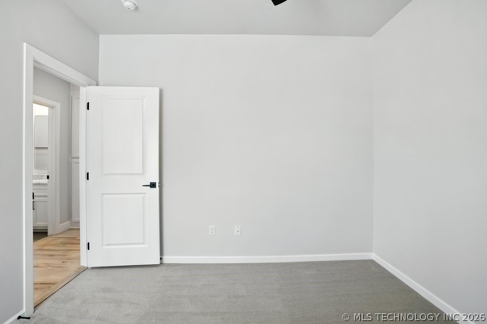 14213 S Evanston Avenue Property Photo 52