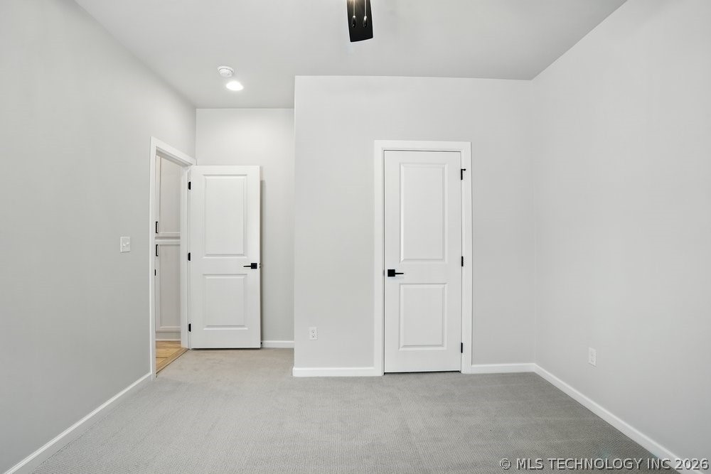 14213 S Evanston Avenue Property Photo 55