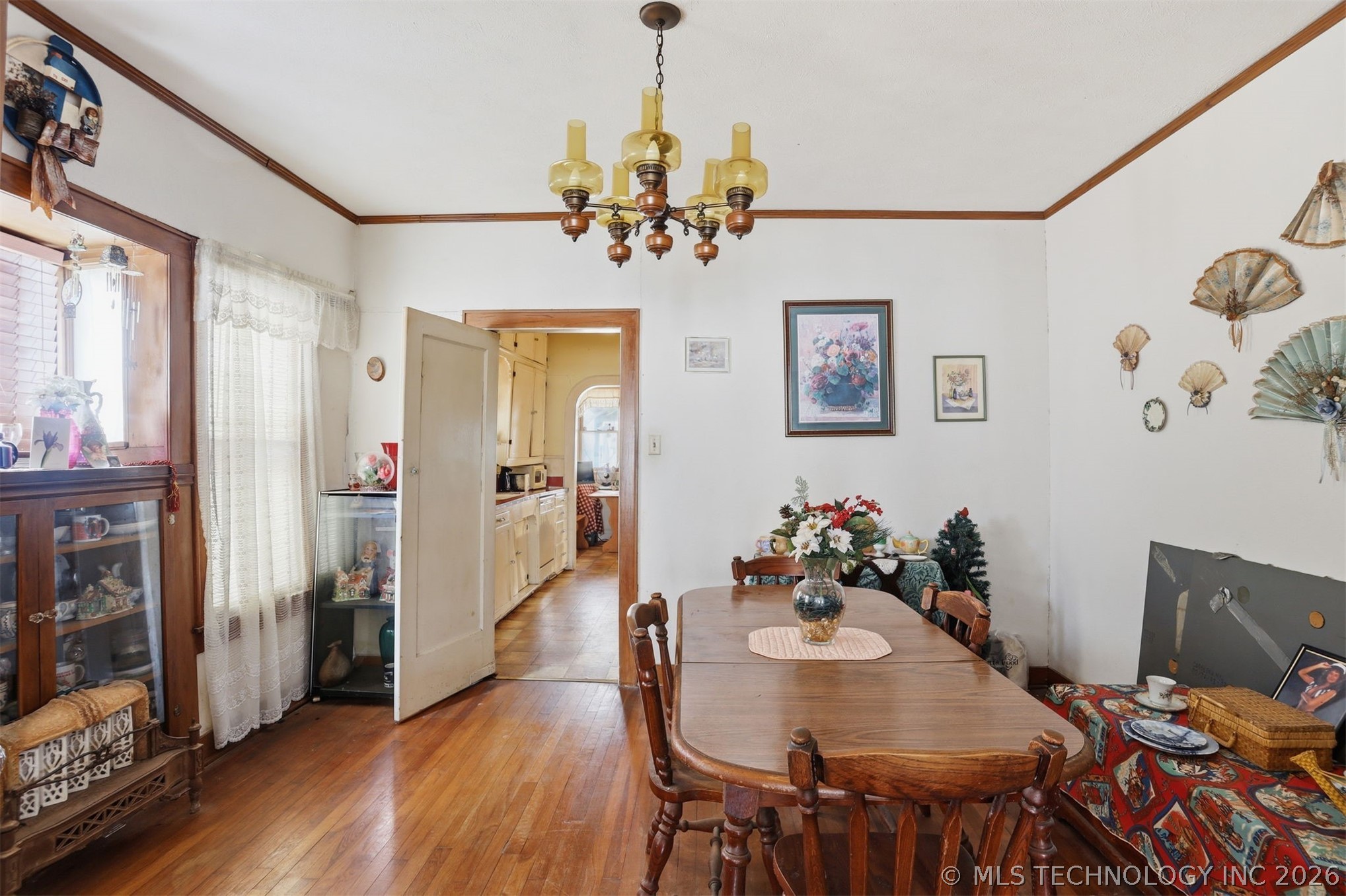 1622 W Main Property Photo 8
