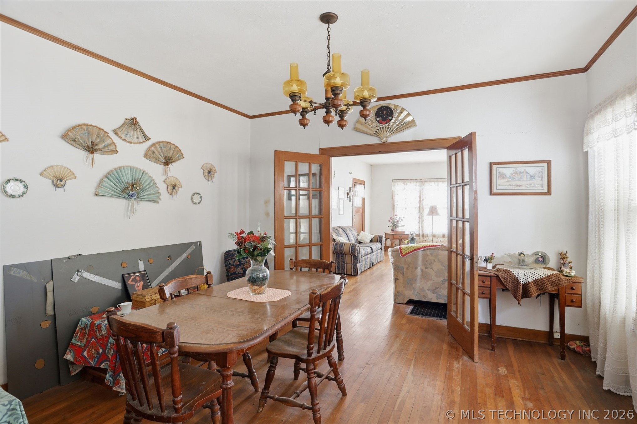 1622 W Main Property Photo 9
