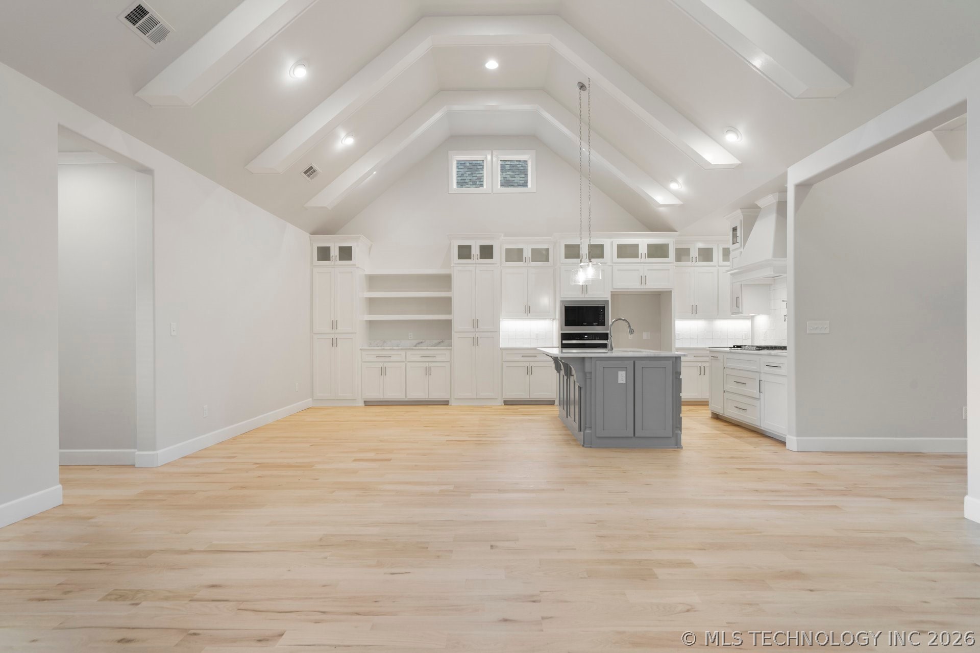 2715 W Van Buren Court Property Photo 12