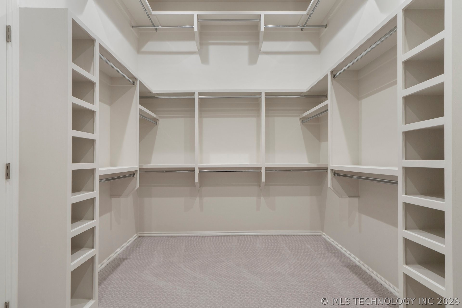 2715 W Van Buren Court Property Photo 31