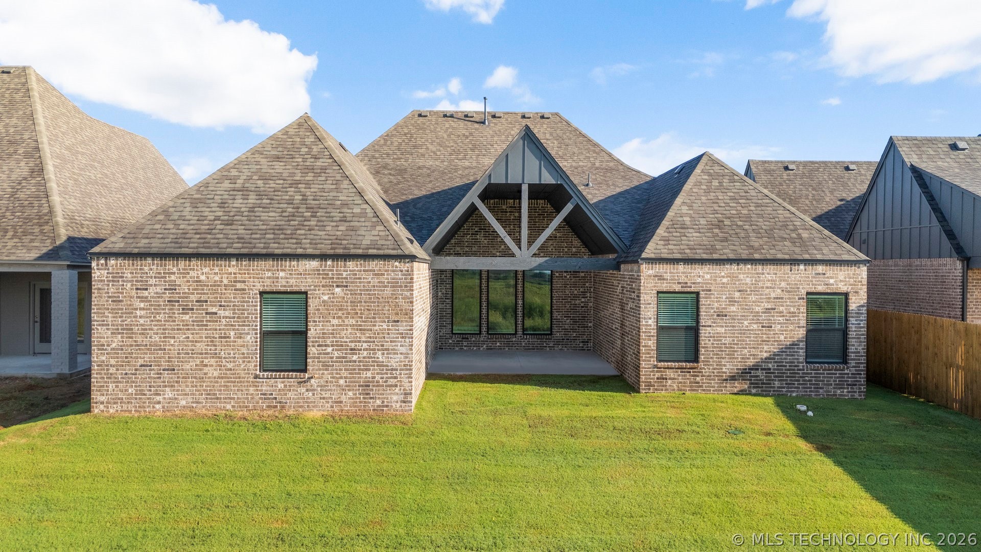 2715 W Van Buren Court Property Photo 41