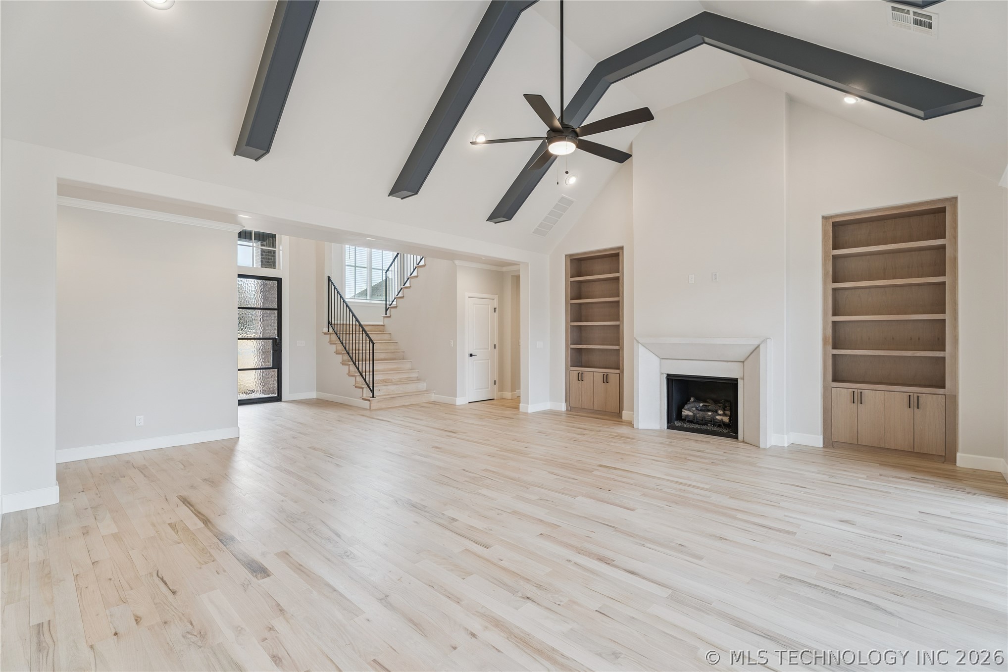 6322 N Wildwood Lane Property Photo 10