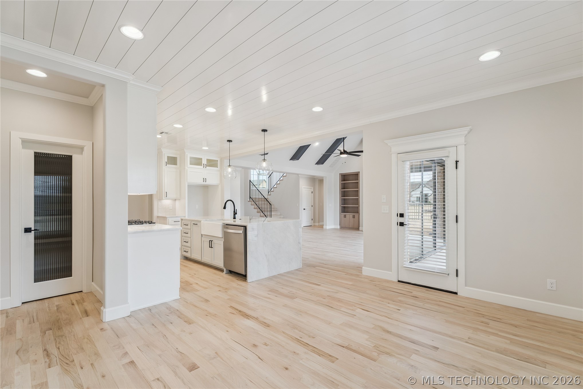 6322 N Wildwood Lane Property Photo 24