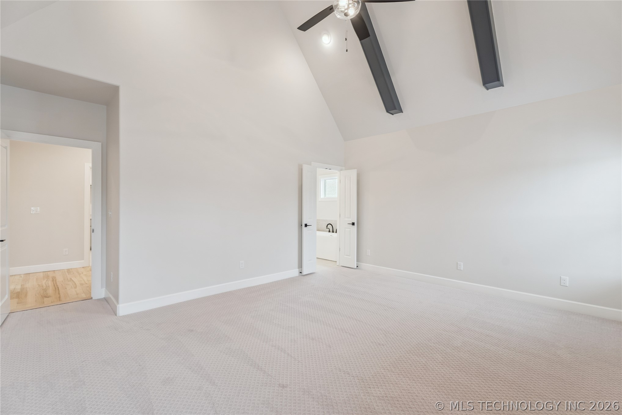 6322 N Wildwood Lane Property Photo 27