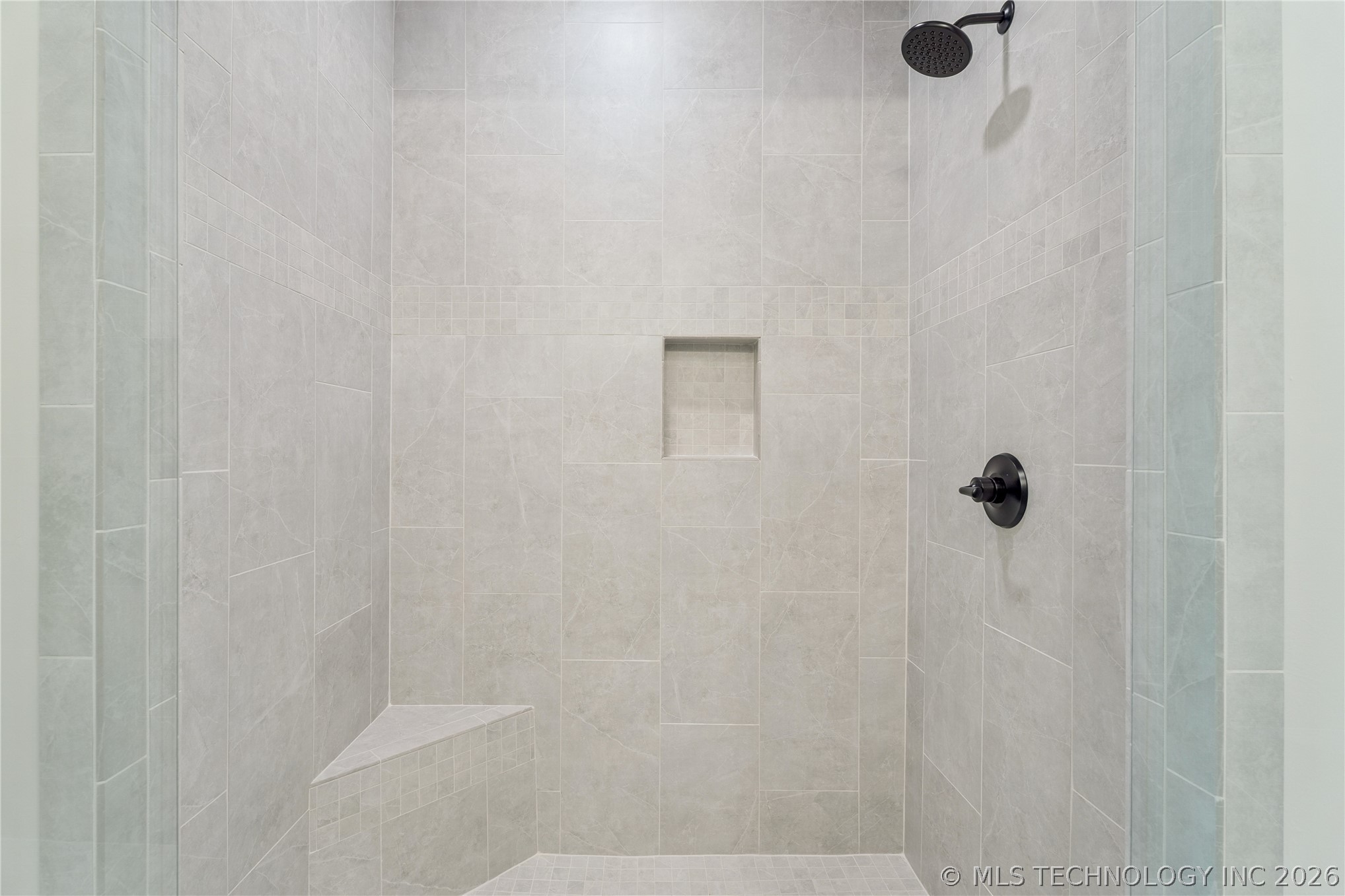 6322 N Wildwood Lane Property Photo 37