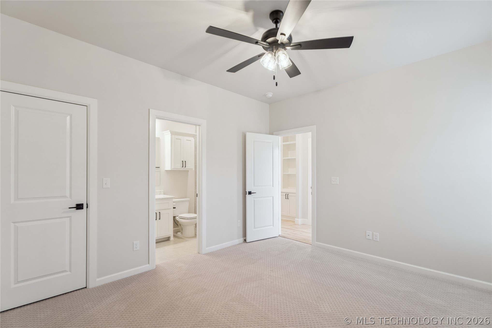 6322 N Wildwood Lane Property Photo 44