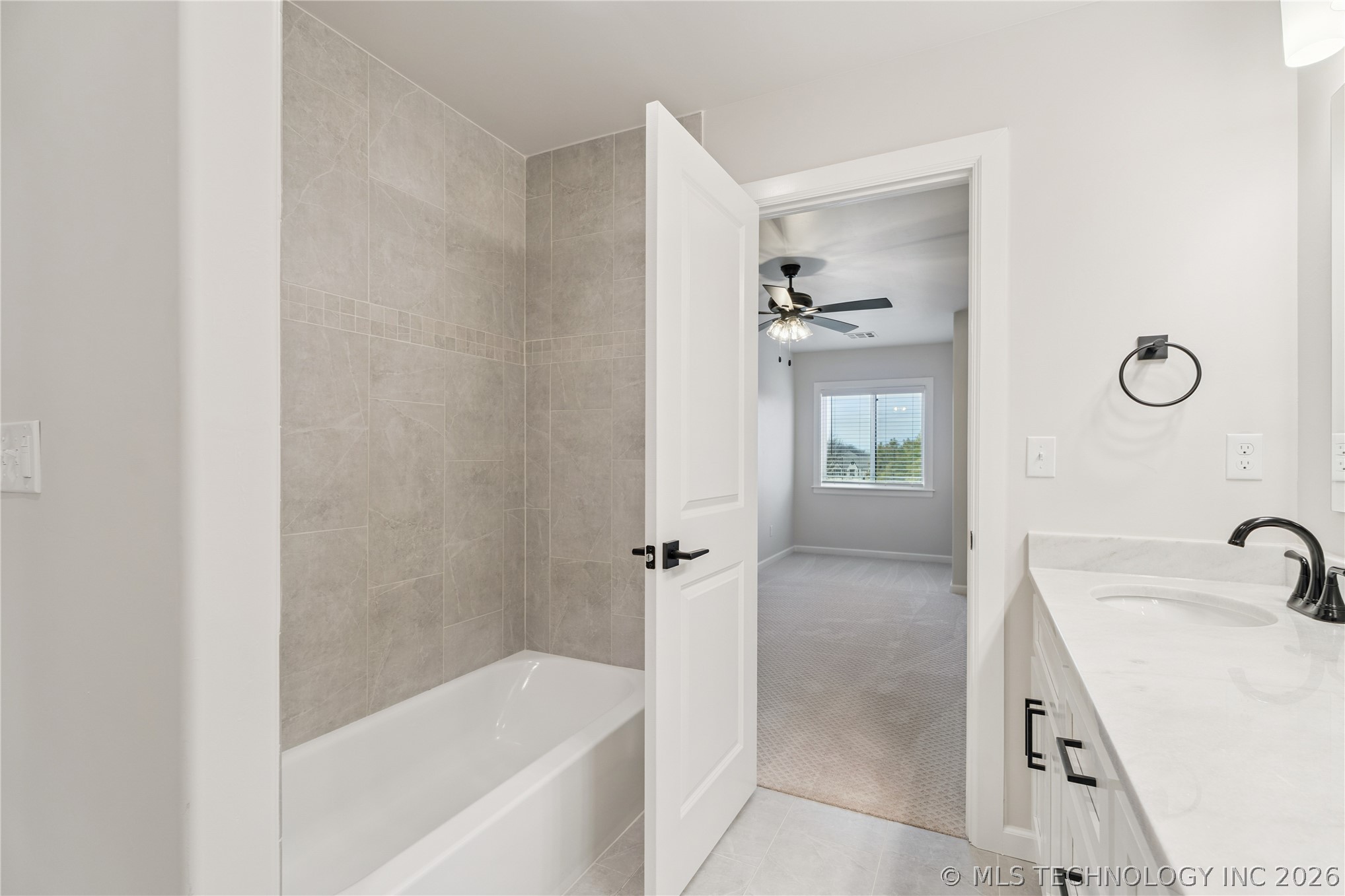 6322 N Wildwood Lane Property Photo 59
