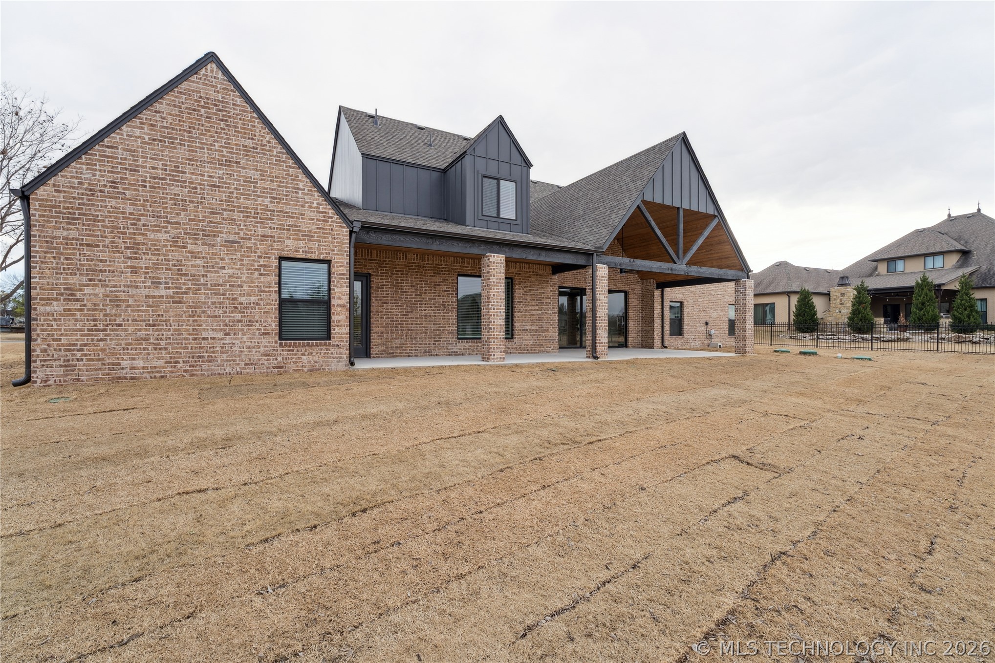 6322 N Wildwood Lane Property Photo 75