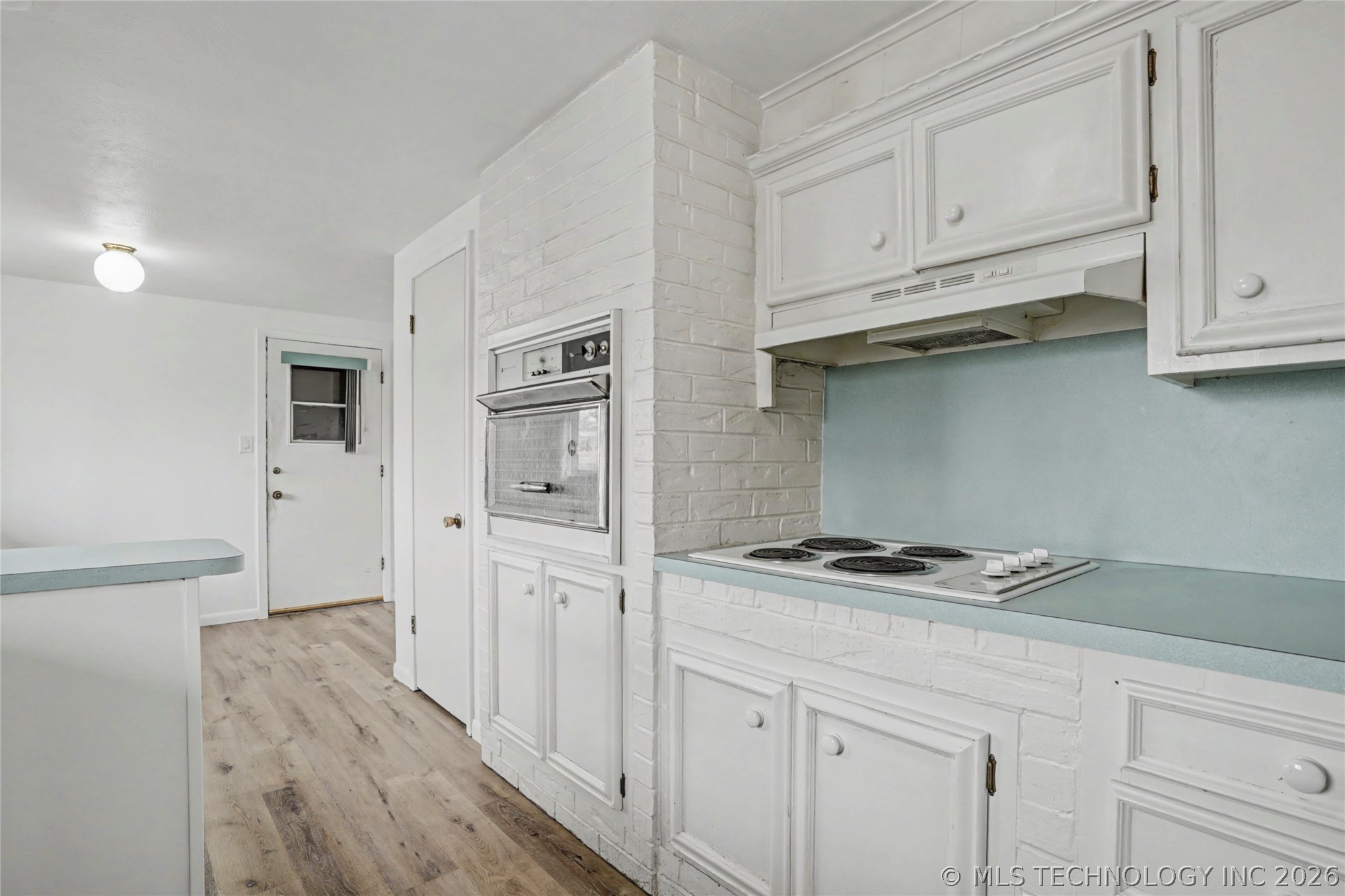 5917 E 43rd Street Property Photo 17