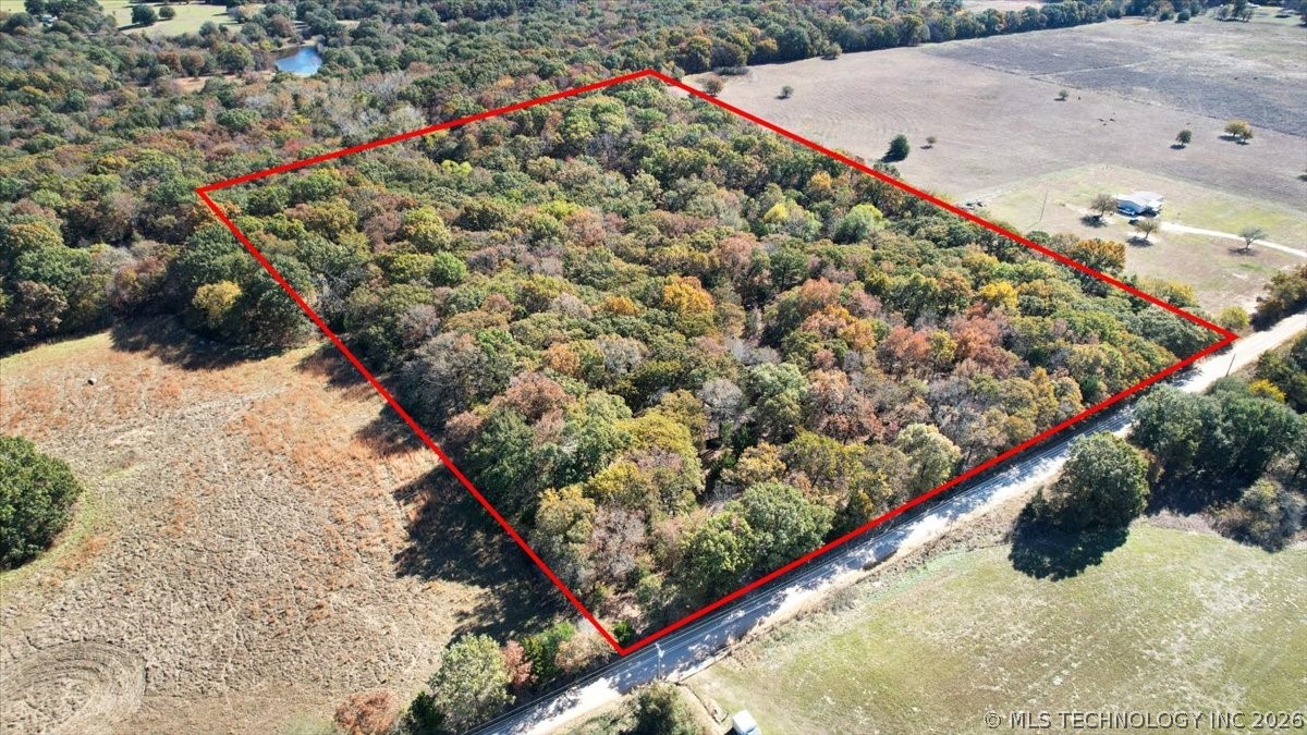 10392 S Buckholt Road Property Photo 3