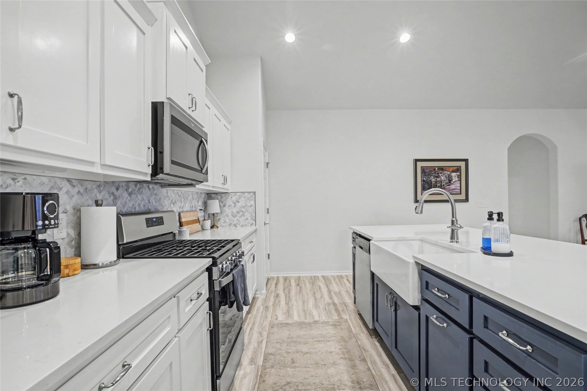 1905 W Huntsville Place Property Photo 17