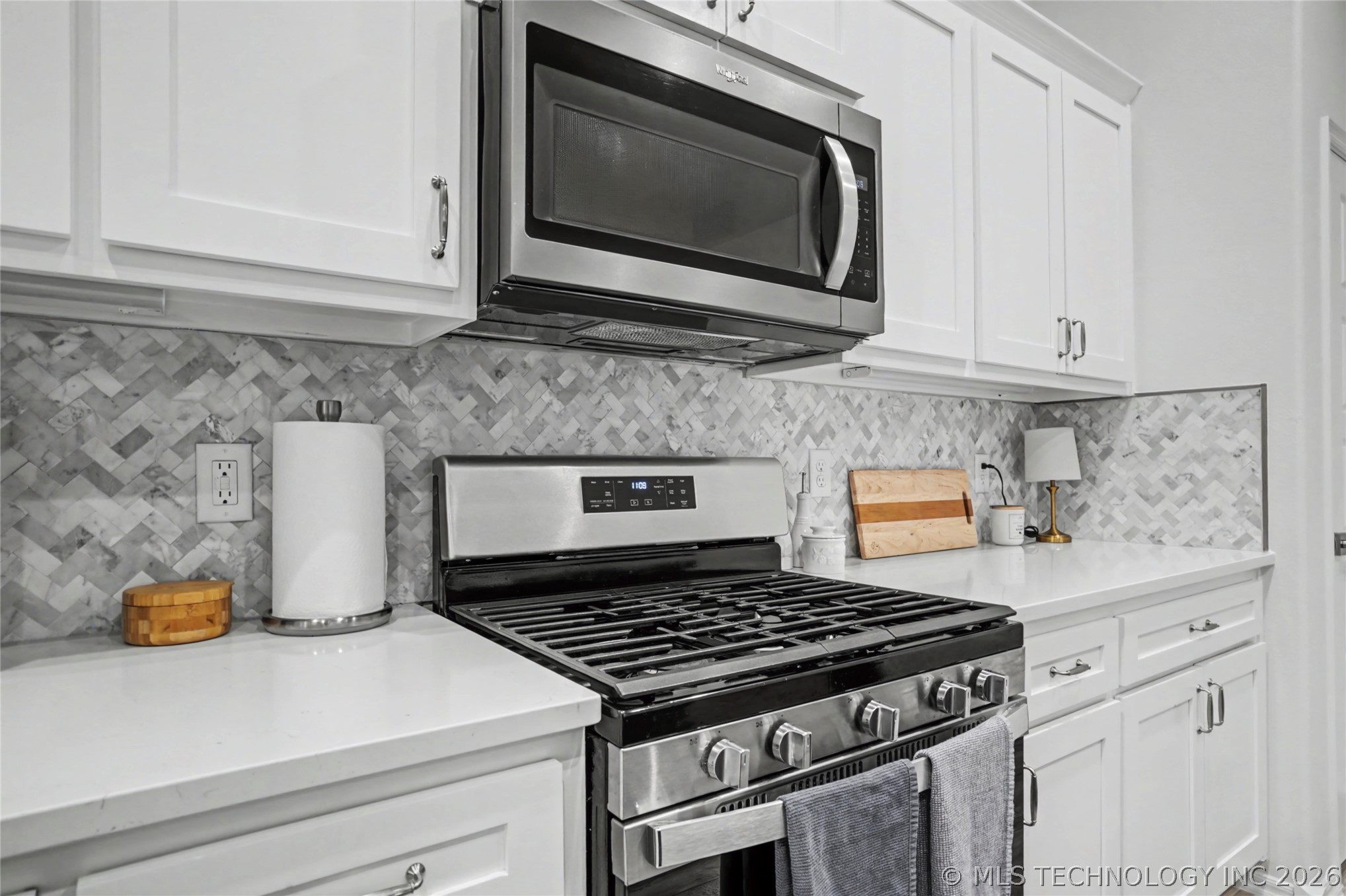 1905 W Huntsville Place Property Photo 19