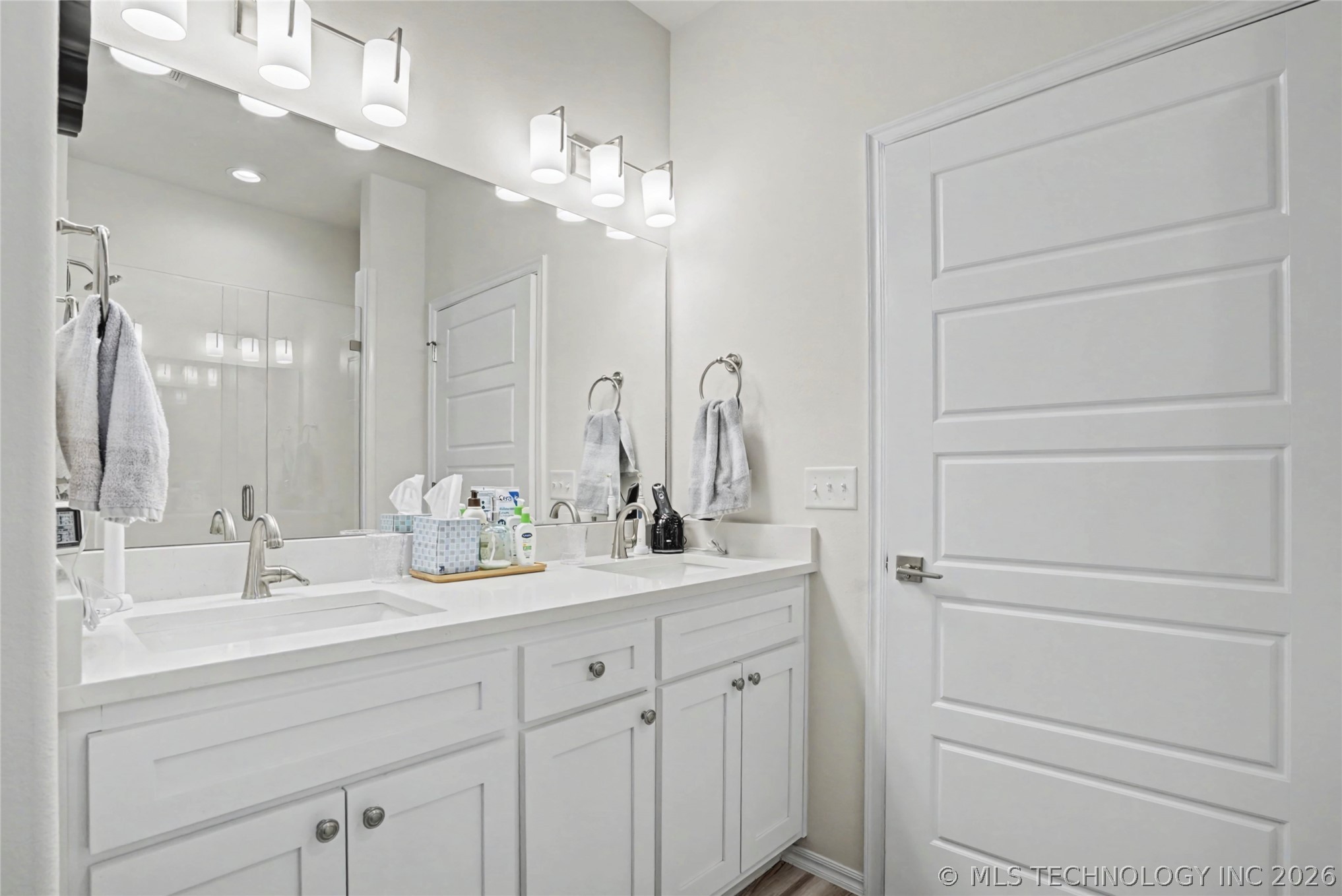 1905 W Huntsville Place Property Photo 31
