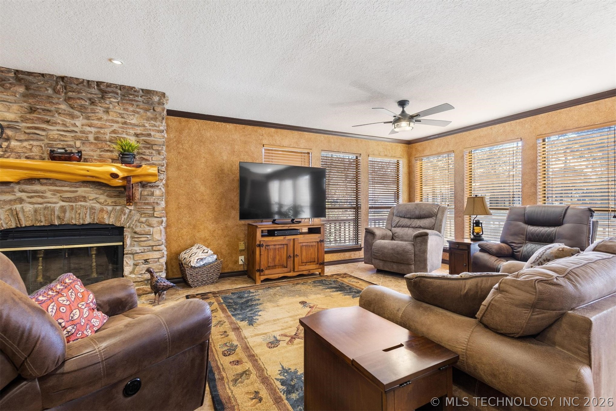 2443 Tiger Property Photo 10