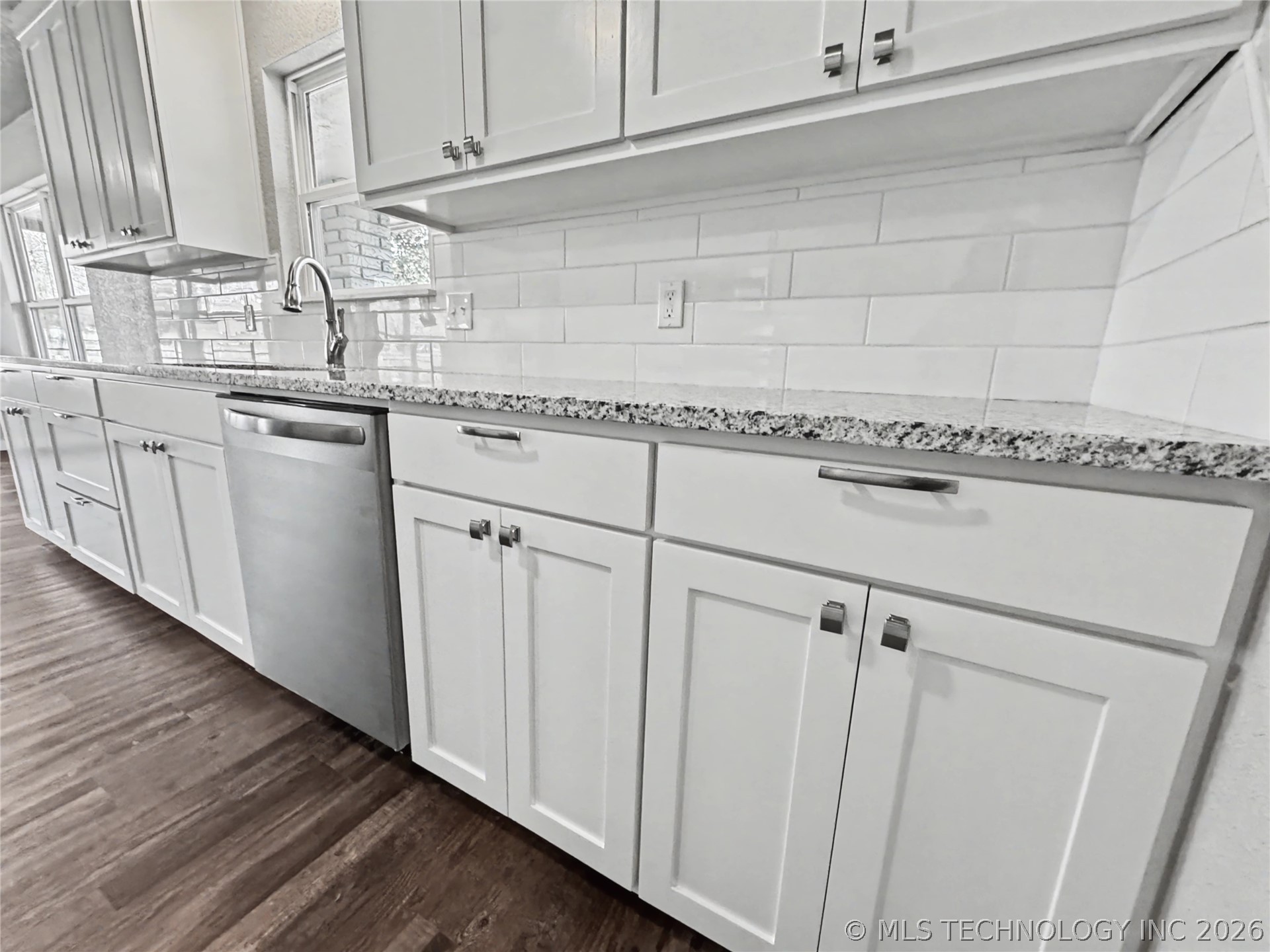 1202 S Ross Avenue Property Photo 16
