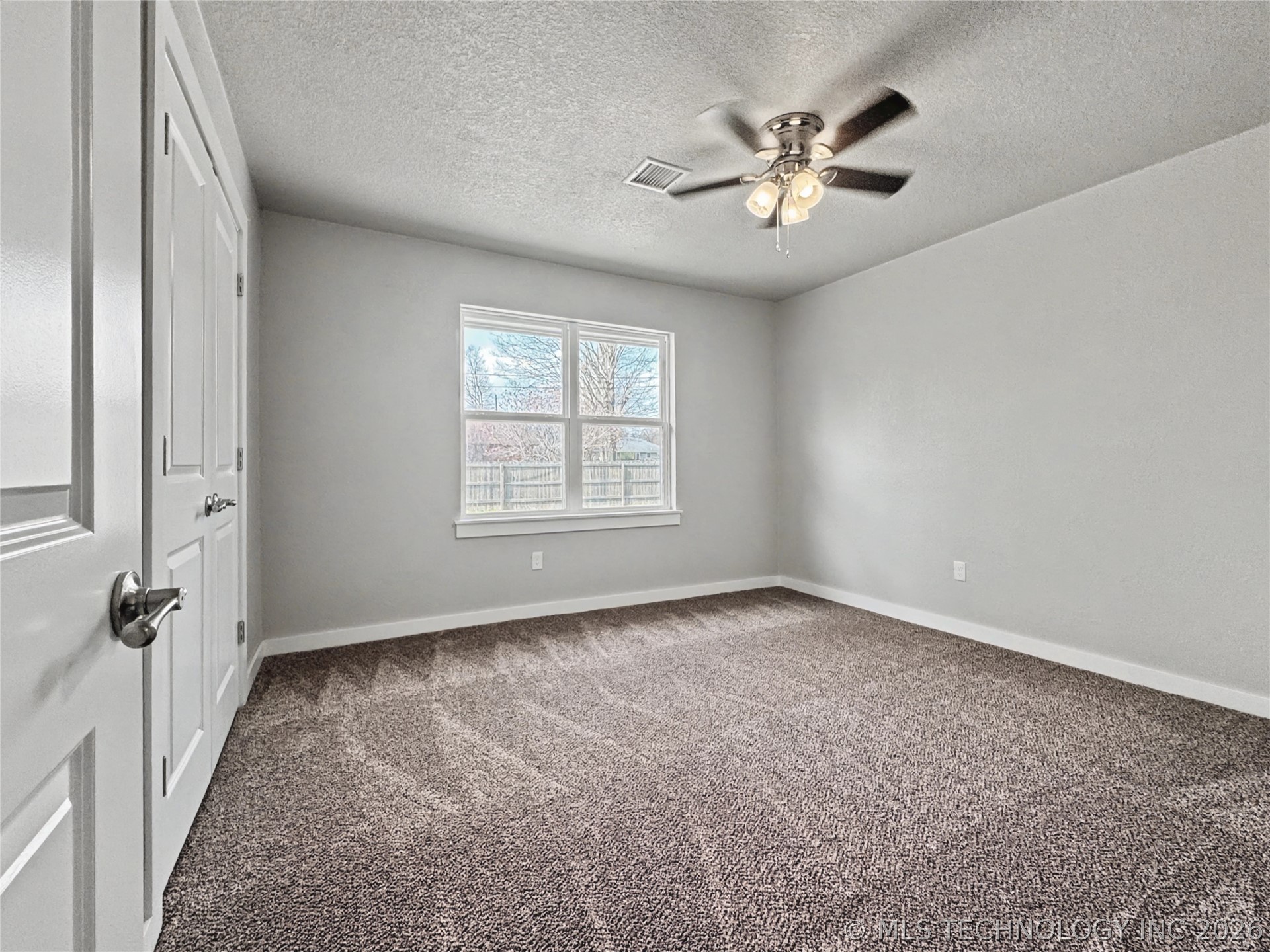 1202 S Ross Avenue Property Photo 22