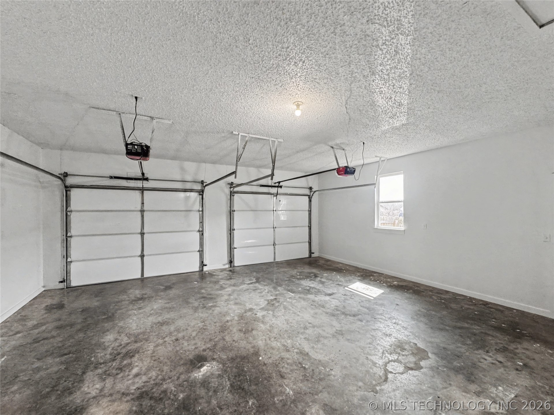 1202 S Ross Avenue Property Photo 38