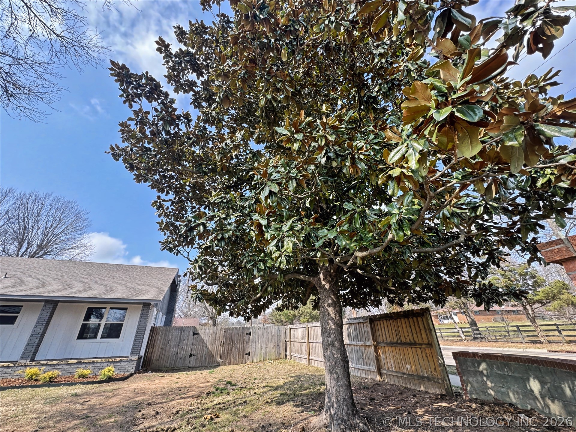1202 S Ross Avenue Property Photo 51
