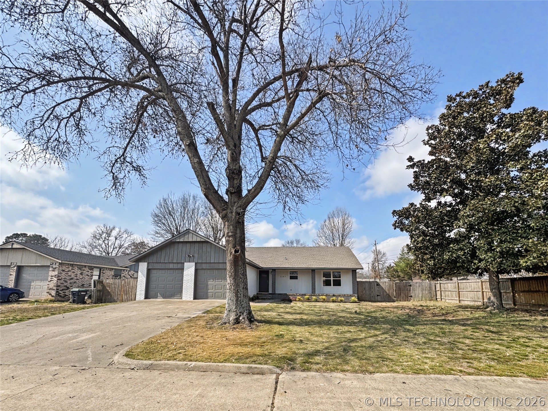 1202 S Ross Avenue Property Photo 56