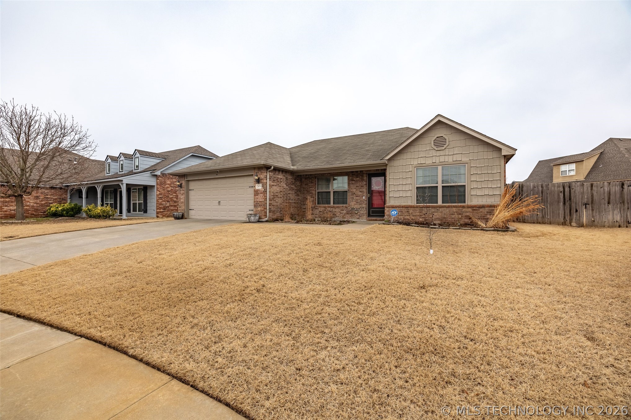20676 E 34th Street S Property Photo 5
