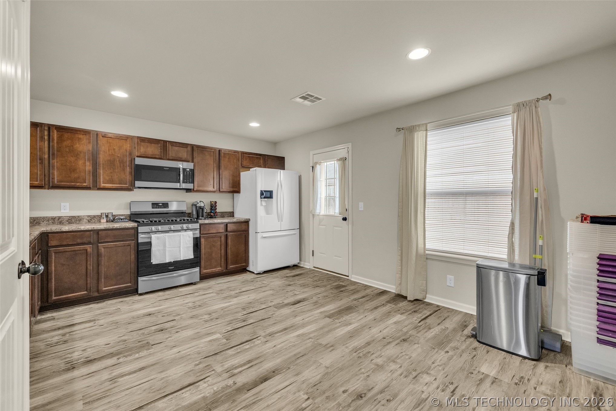20676 E 34th Street S Property Photo 17
