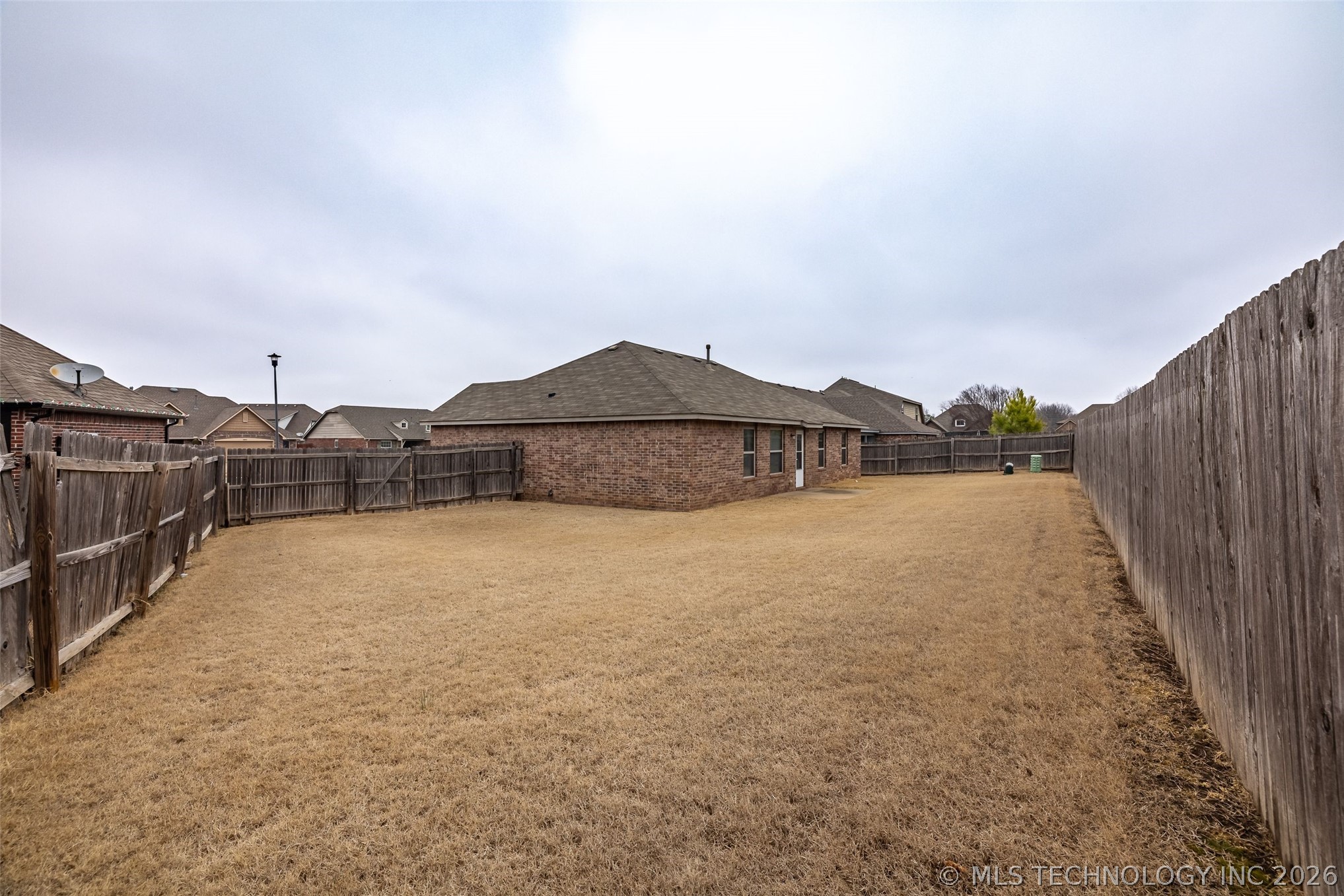 20676 E 34th Street S Property Photo 45