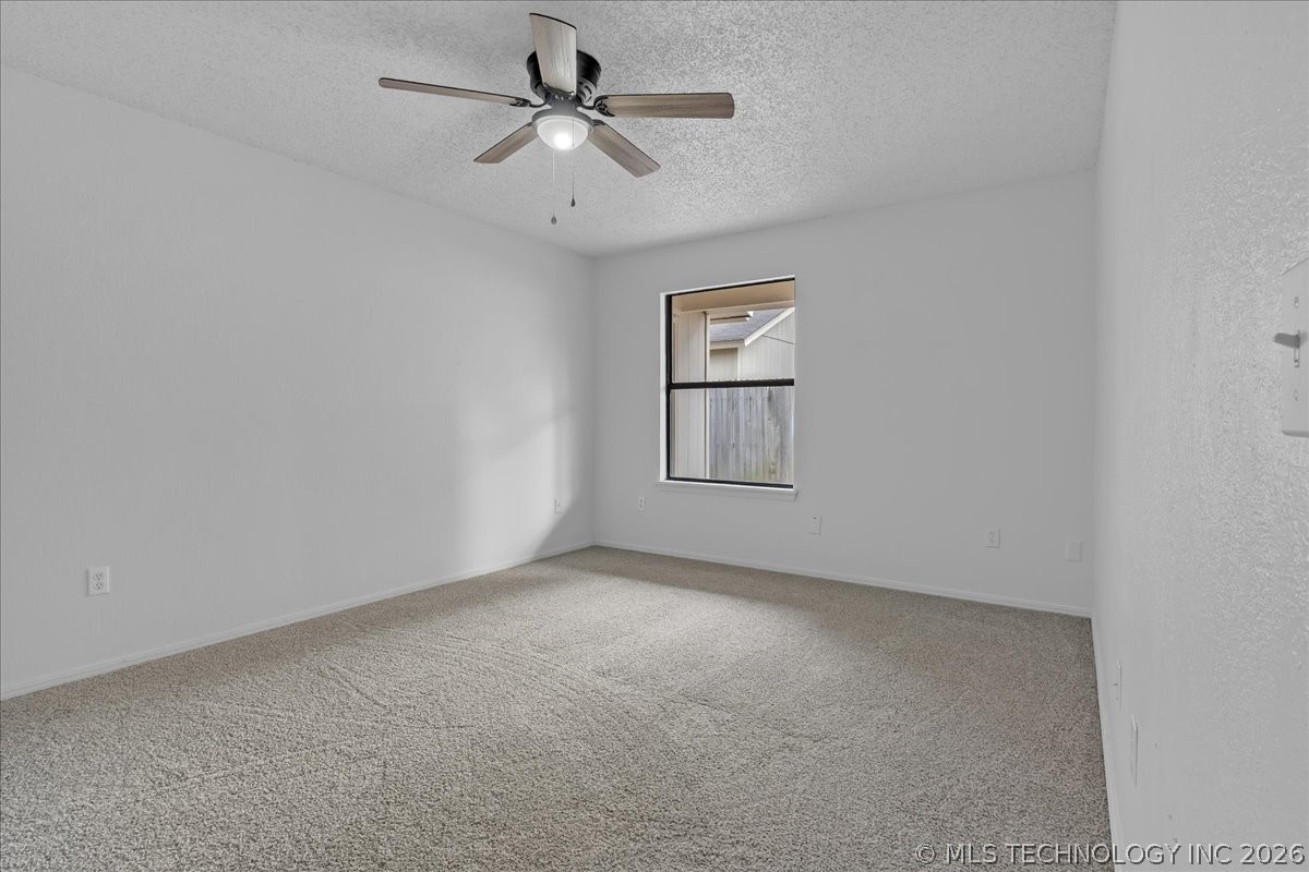 13005 E 28th Place Property Photo 20