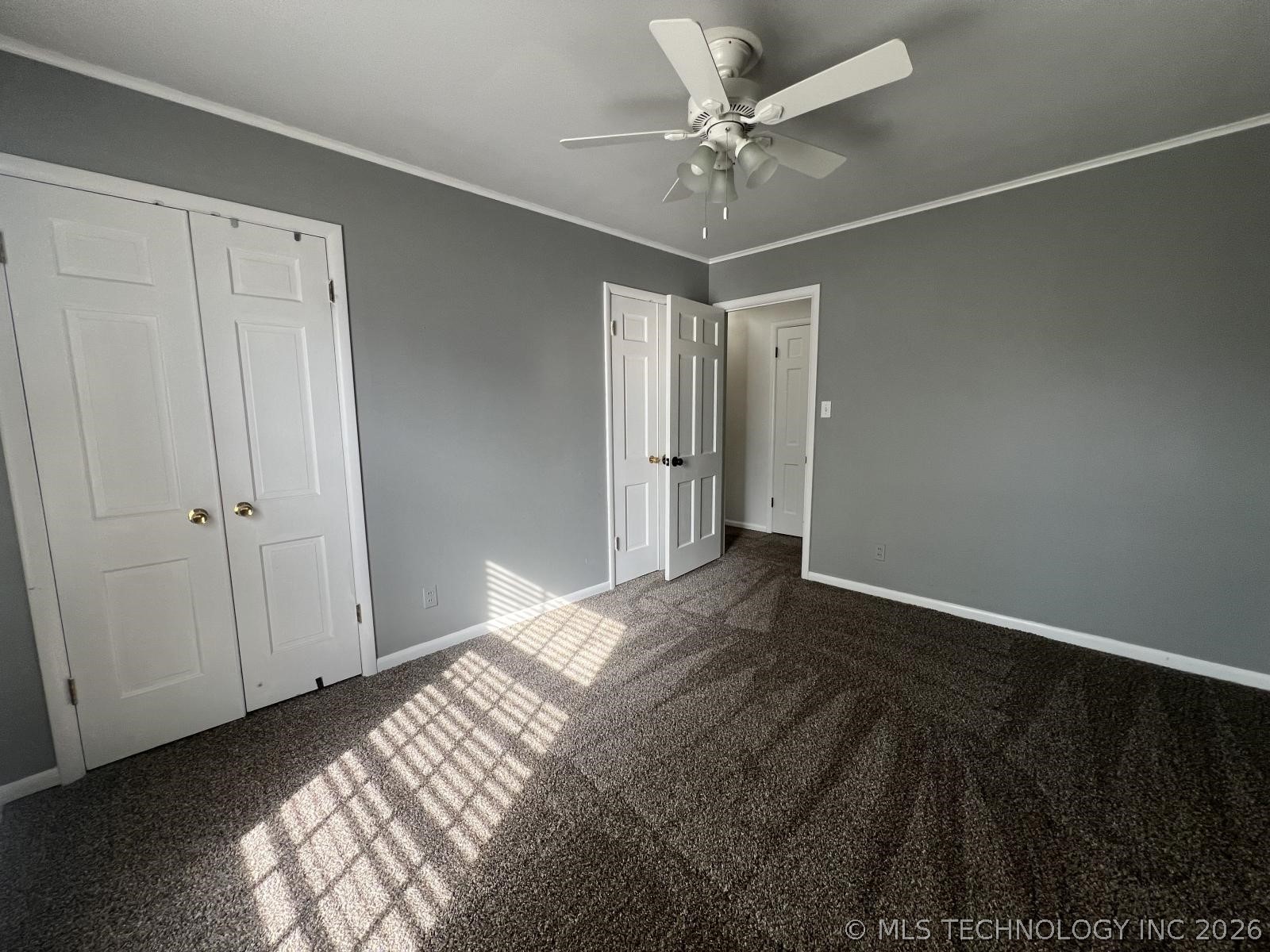 1751 E 59th Place Property Photo 12