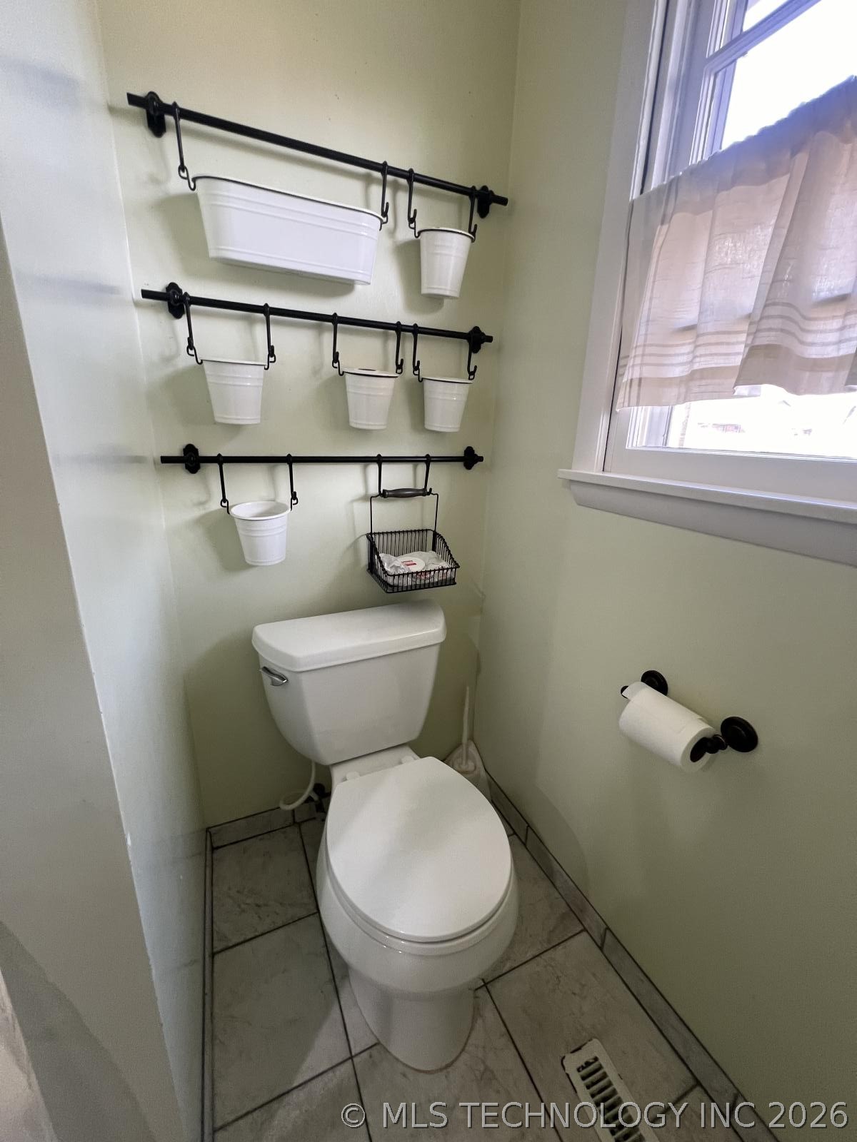 1751 E 59th Place Property Photo 14