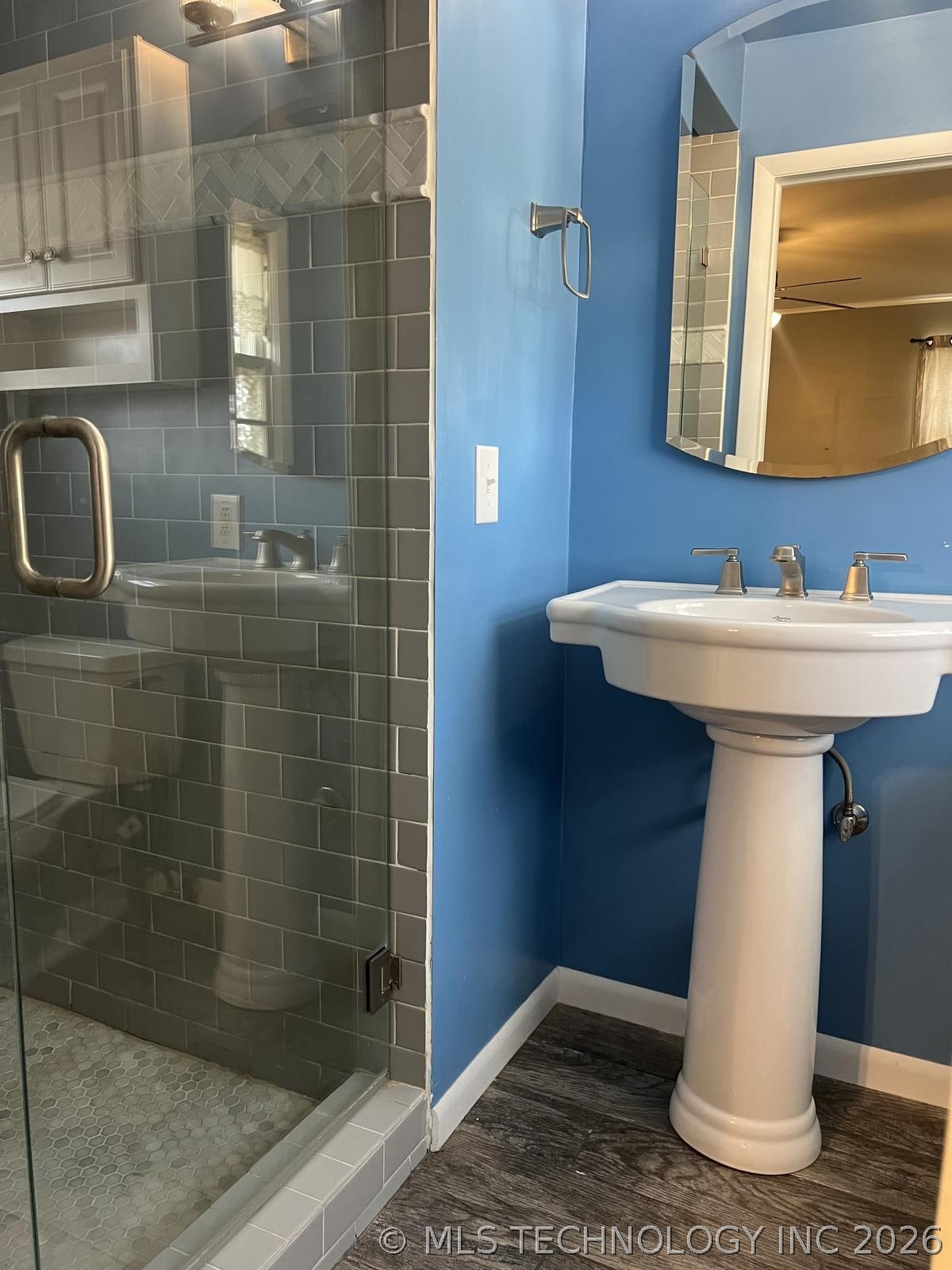 1751 E 59th Place Property Photo 16