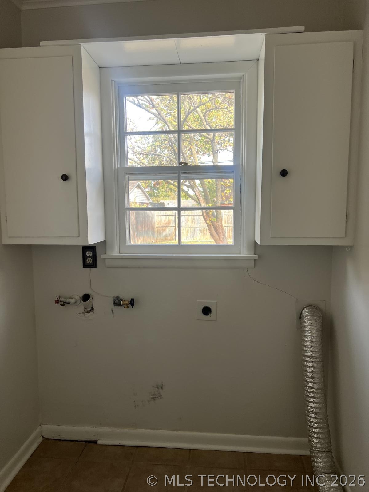 1751 E 59th Place Property Photo 17