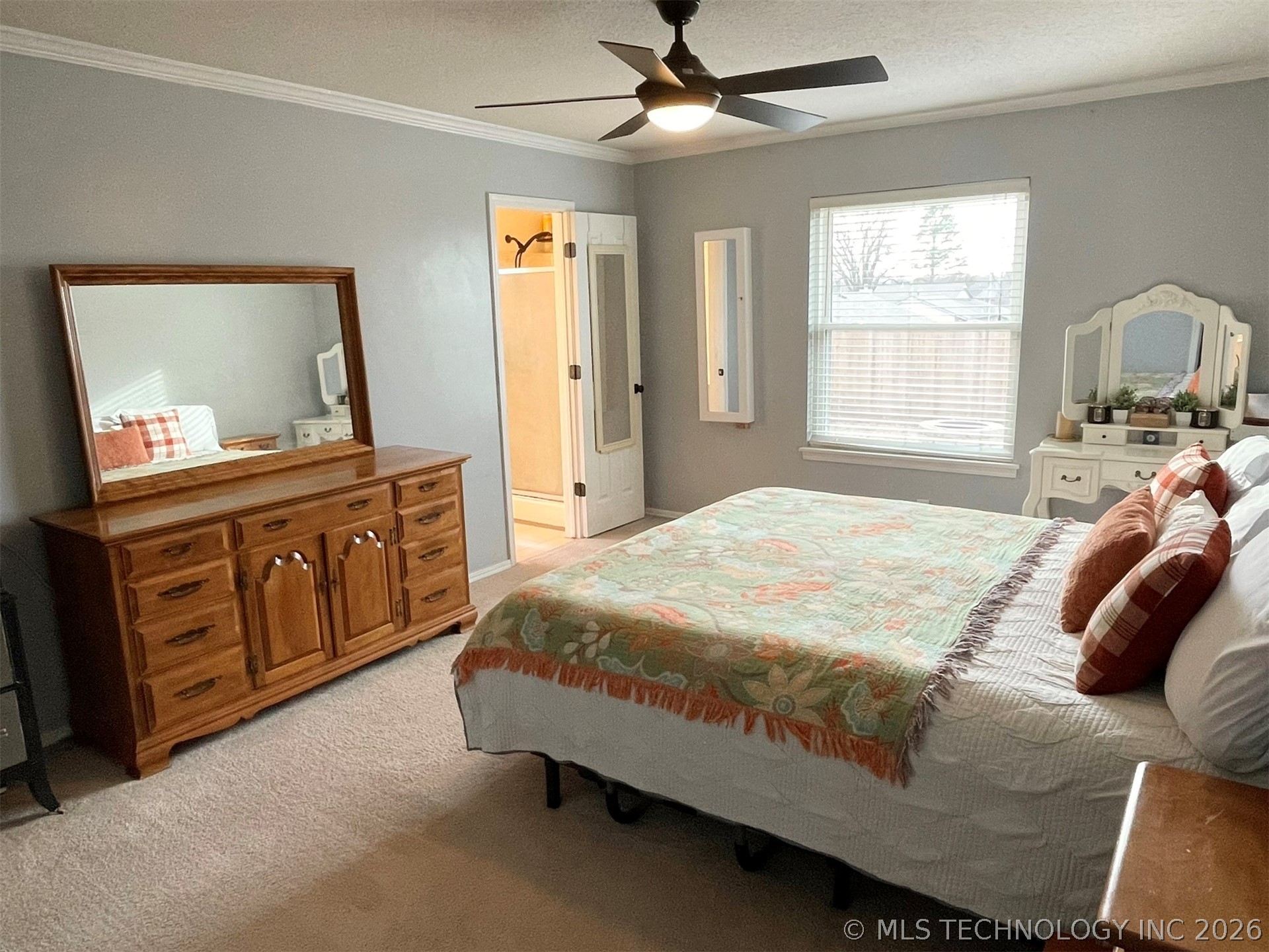 11106 S 1st Street Property Photo 14