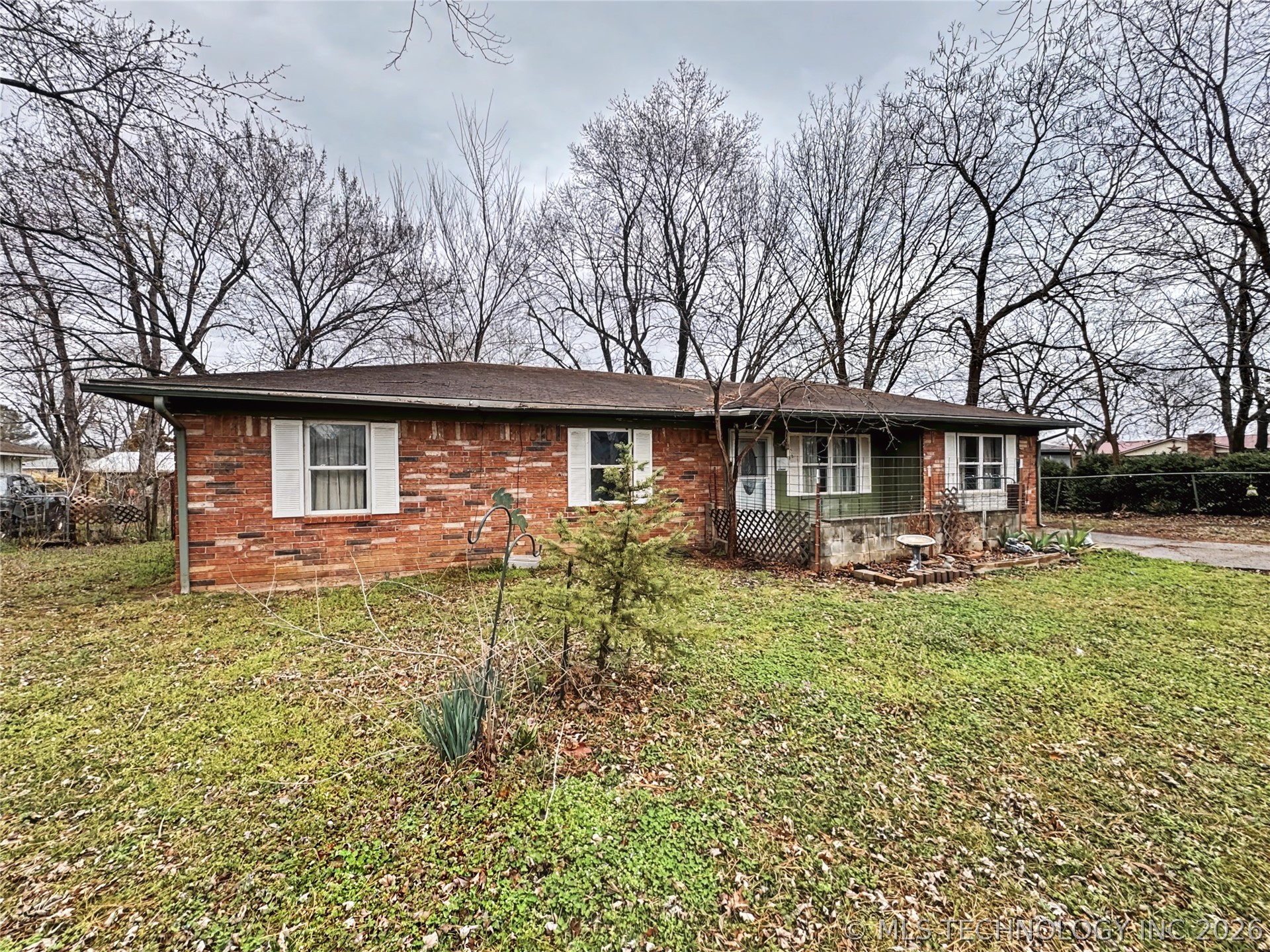 21823 S Ginger Drive Property Photo 7