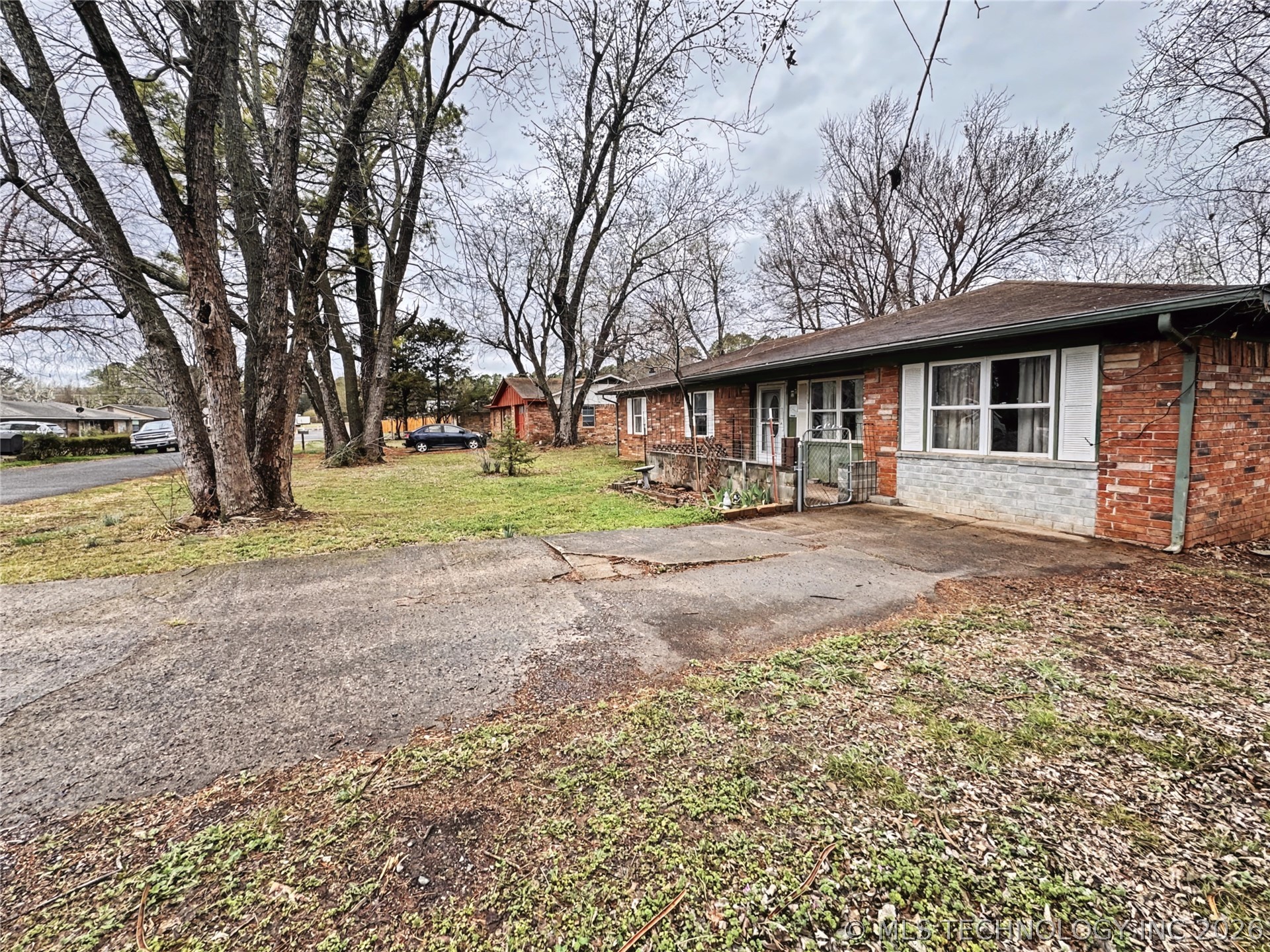 21823 S Ginger Drive Property Photo 16