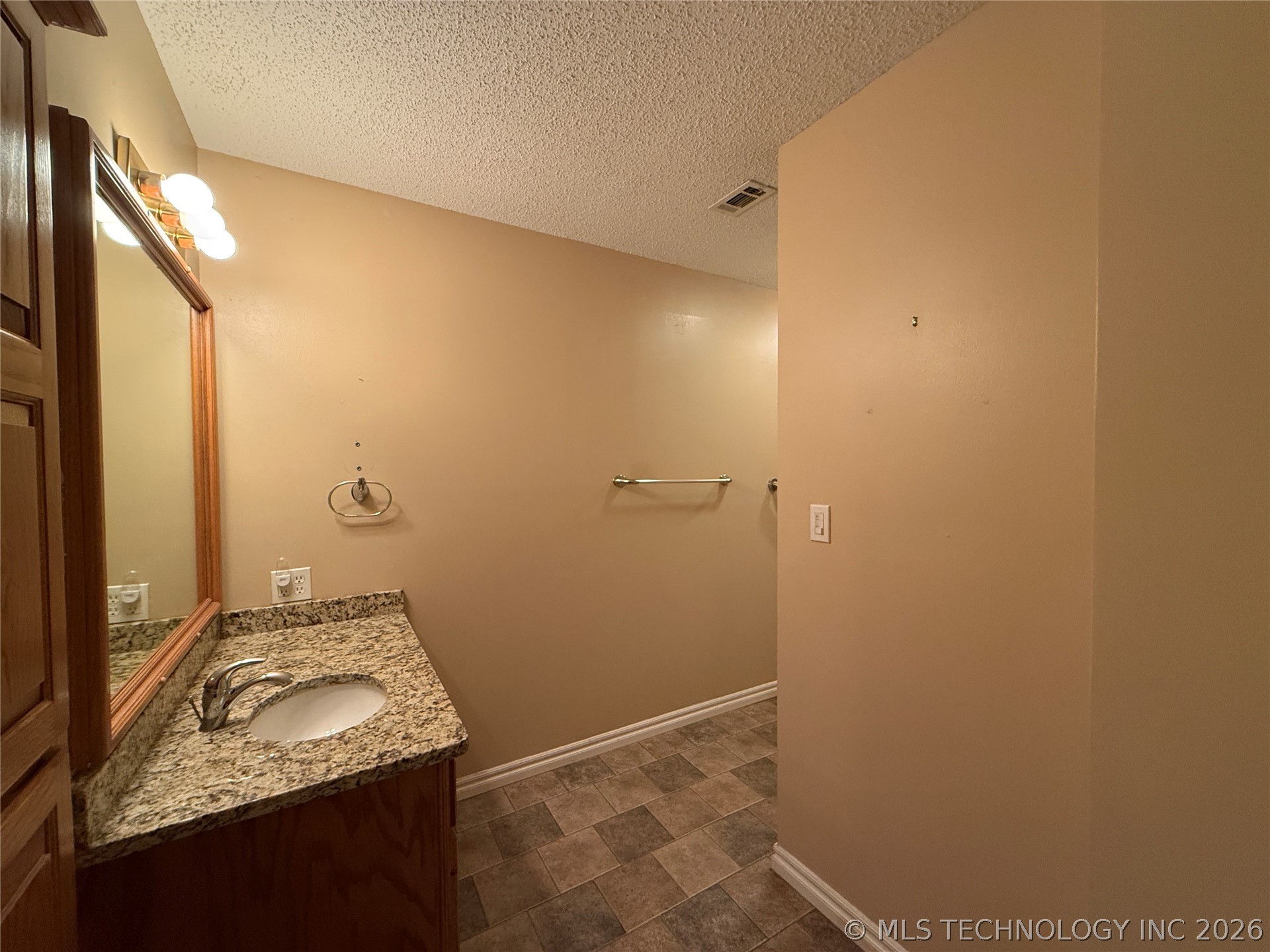 47 Poole Road Property Photo 35