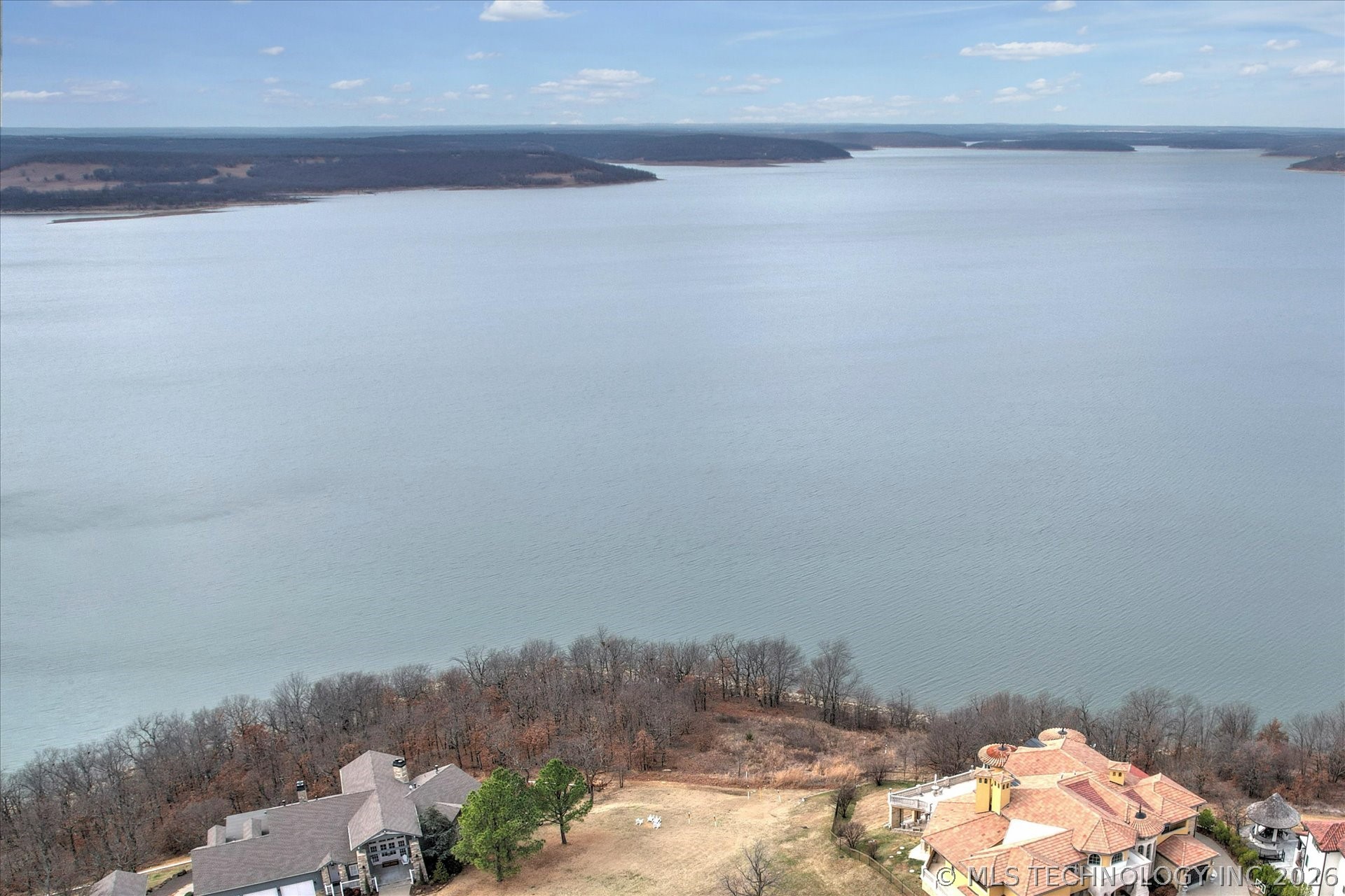 12586 Wilson Drive Property Photo 6