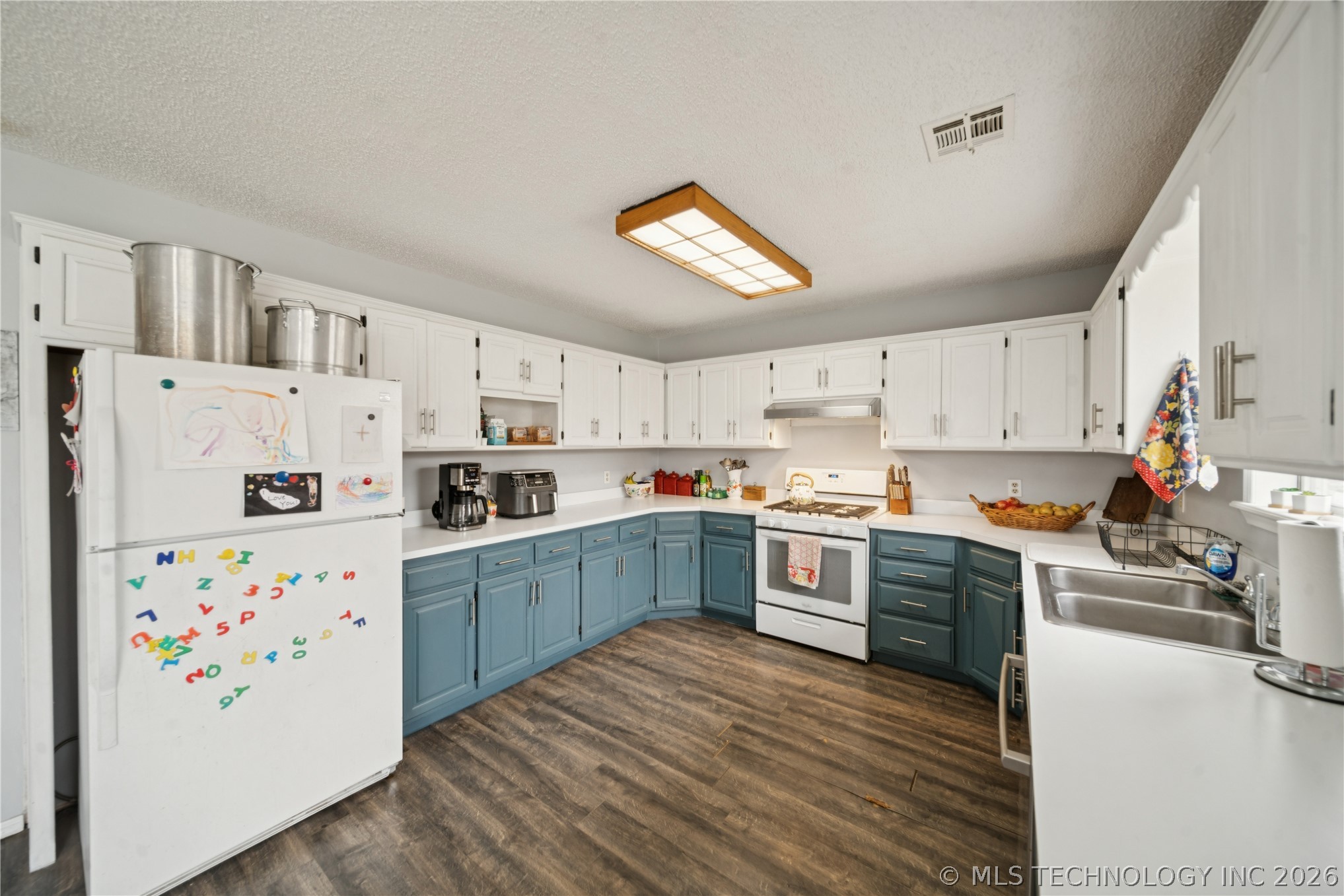33619 S 4200 Road Property Photo 12