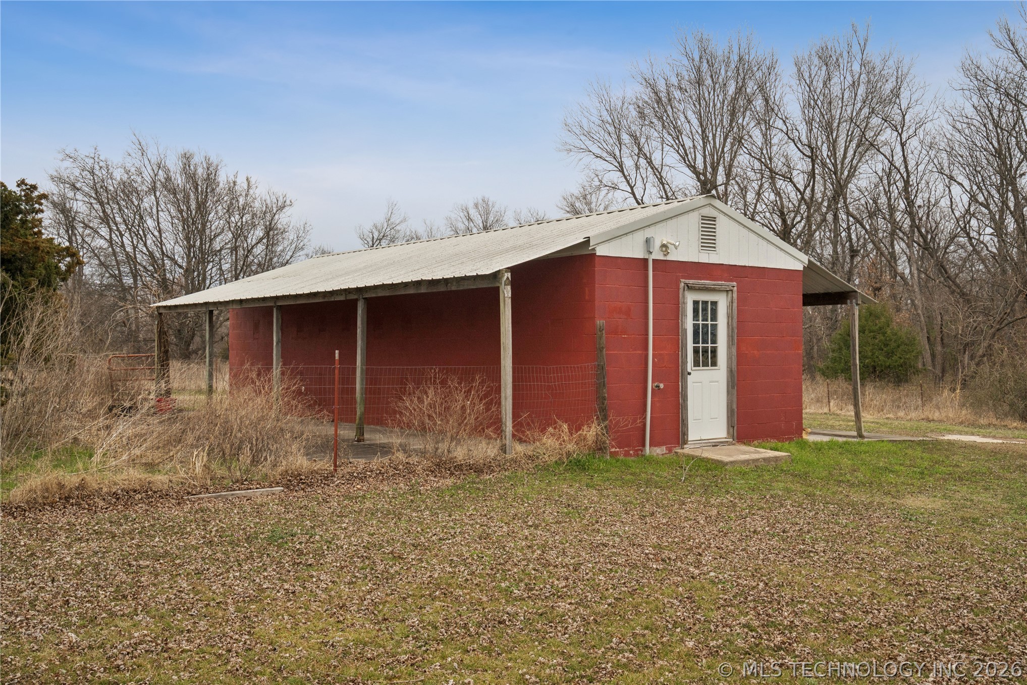 33619 S 4200 Road Property Photo 27