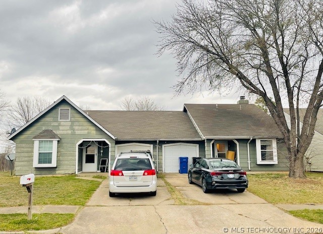 1608 W Lansing Street