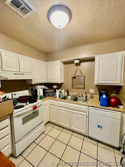 1608 W Lansing Street Property Photo 15