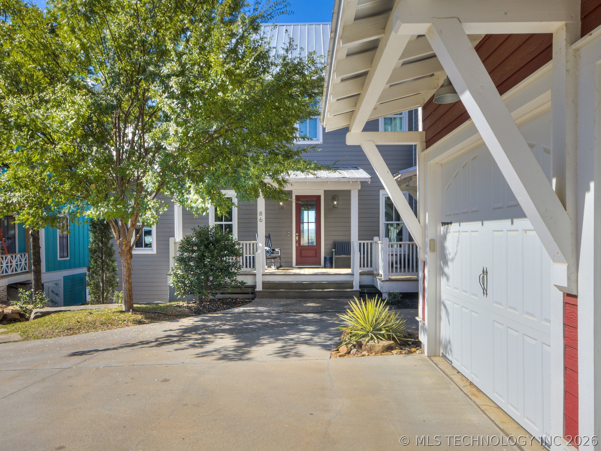 86 Ridgeline Property Photo 2