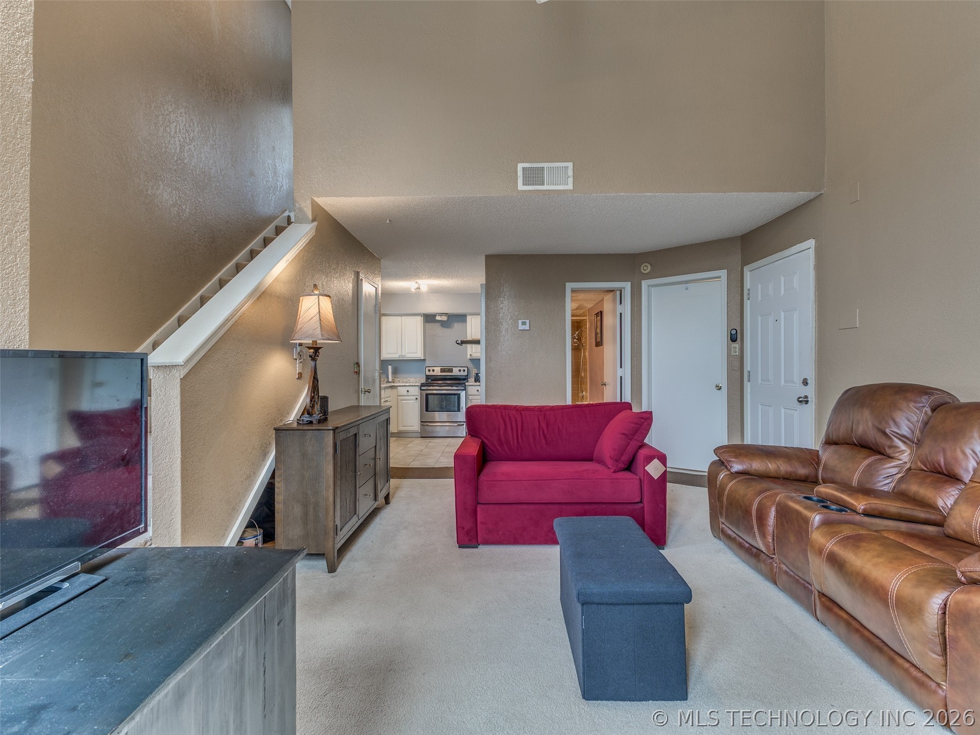 6737 S Peoria Avenue C202 Property Photo 7