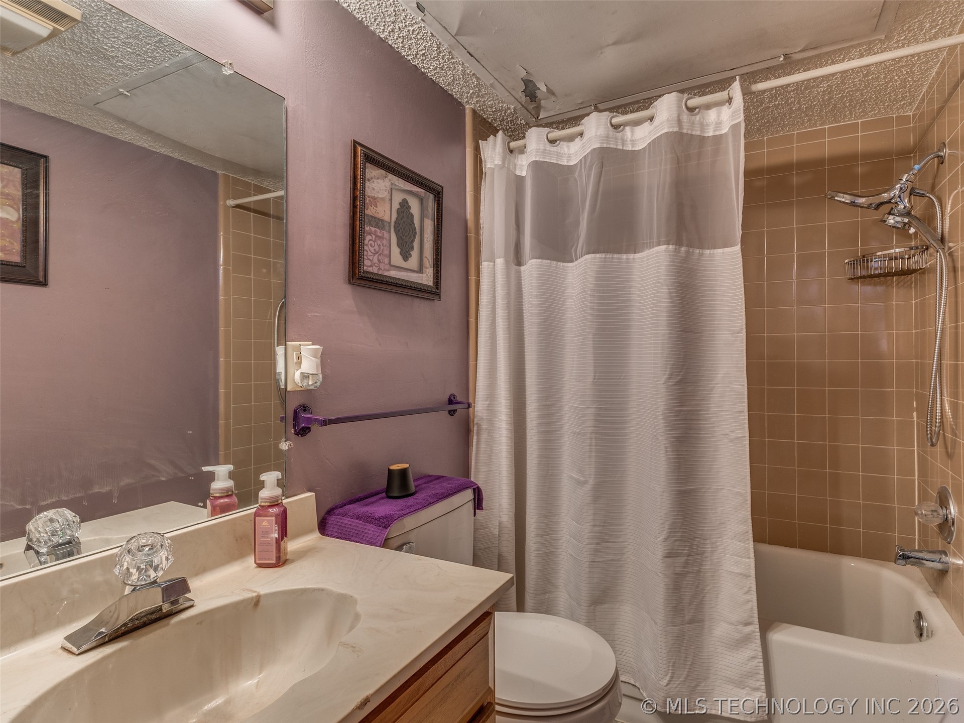 6737 S Peoria Avenue C202 Property Photo 18