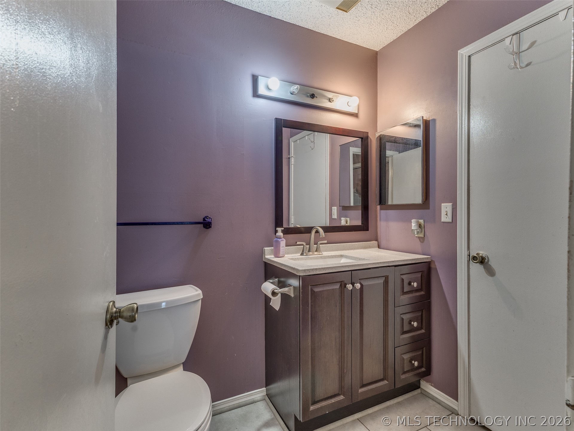 6737 S Peoria Avenue C202 Property Photo 24